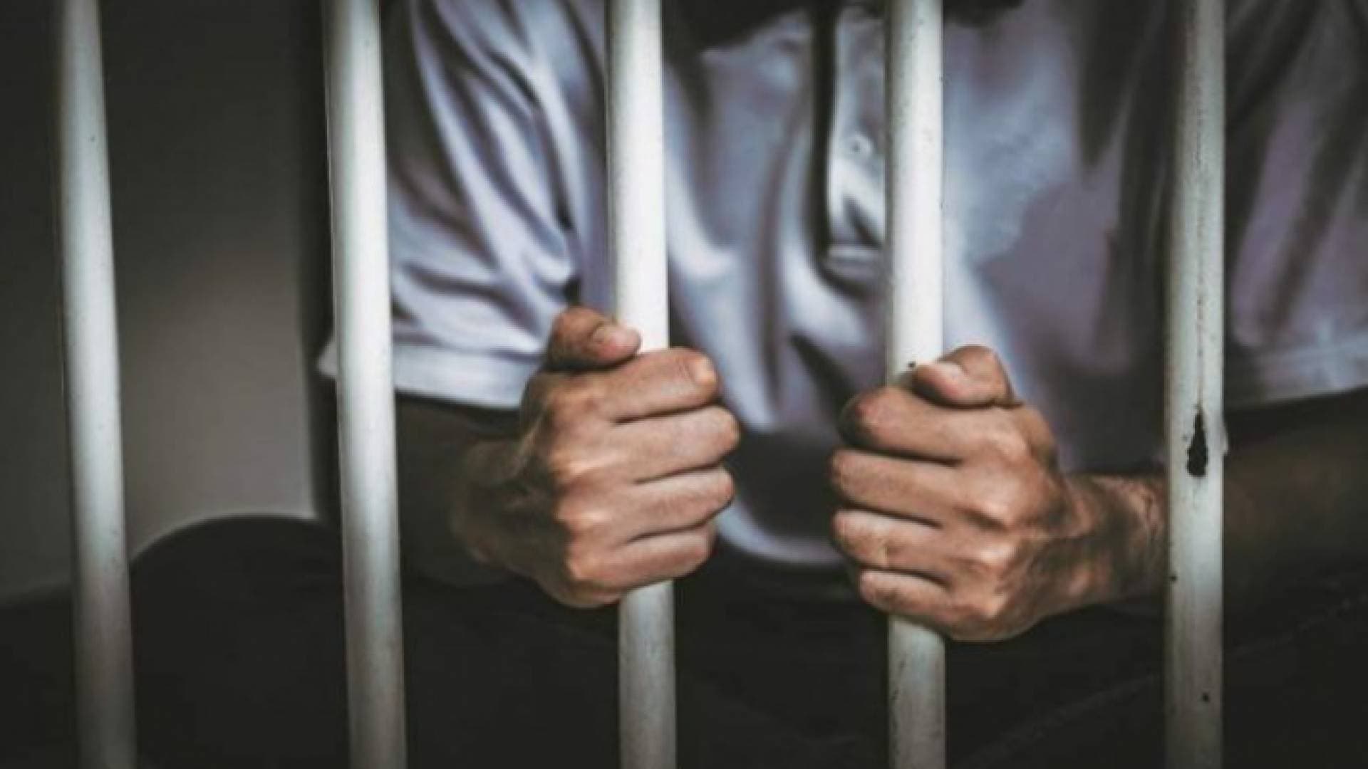 توقيف شخص أسبوعا بجرمي تخريب وتشويه الآثار
