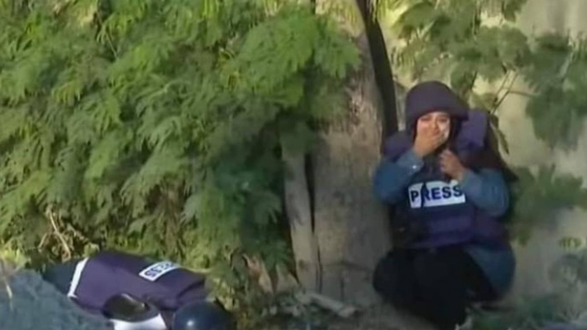 هذه الصورة ليست لشيرين أبو عاقلة قبل دقائق من اغتيالها