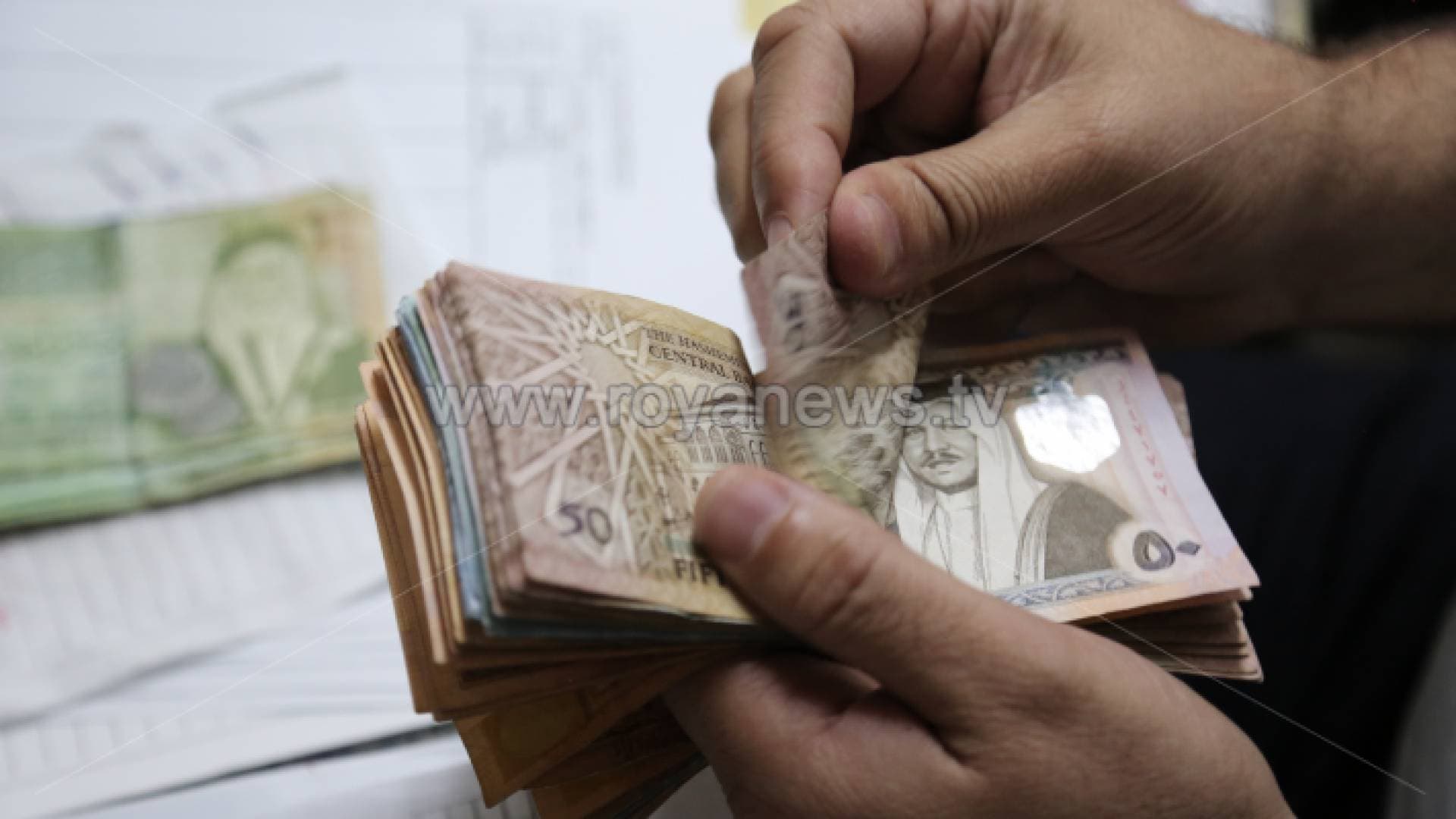 الضريبة: ٢,٠٨٠ مليار تحصيلات الدخل والمبيعات خلال الثلث الأول من العام الحالي