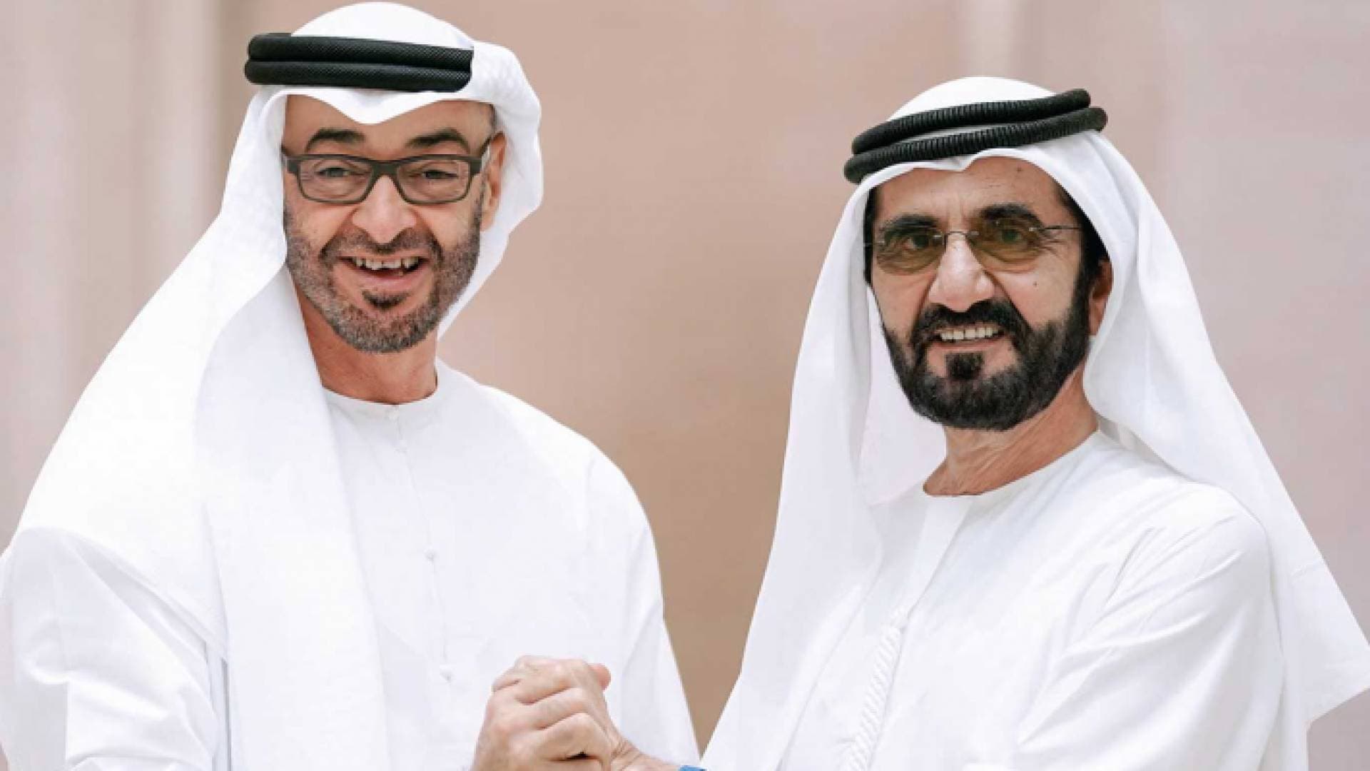 بن راشد: الإمارات تبدأ مرحلة جديدة بانتخاب محمد بن زايد