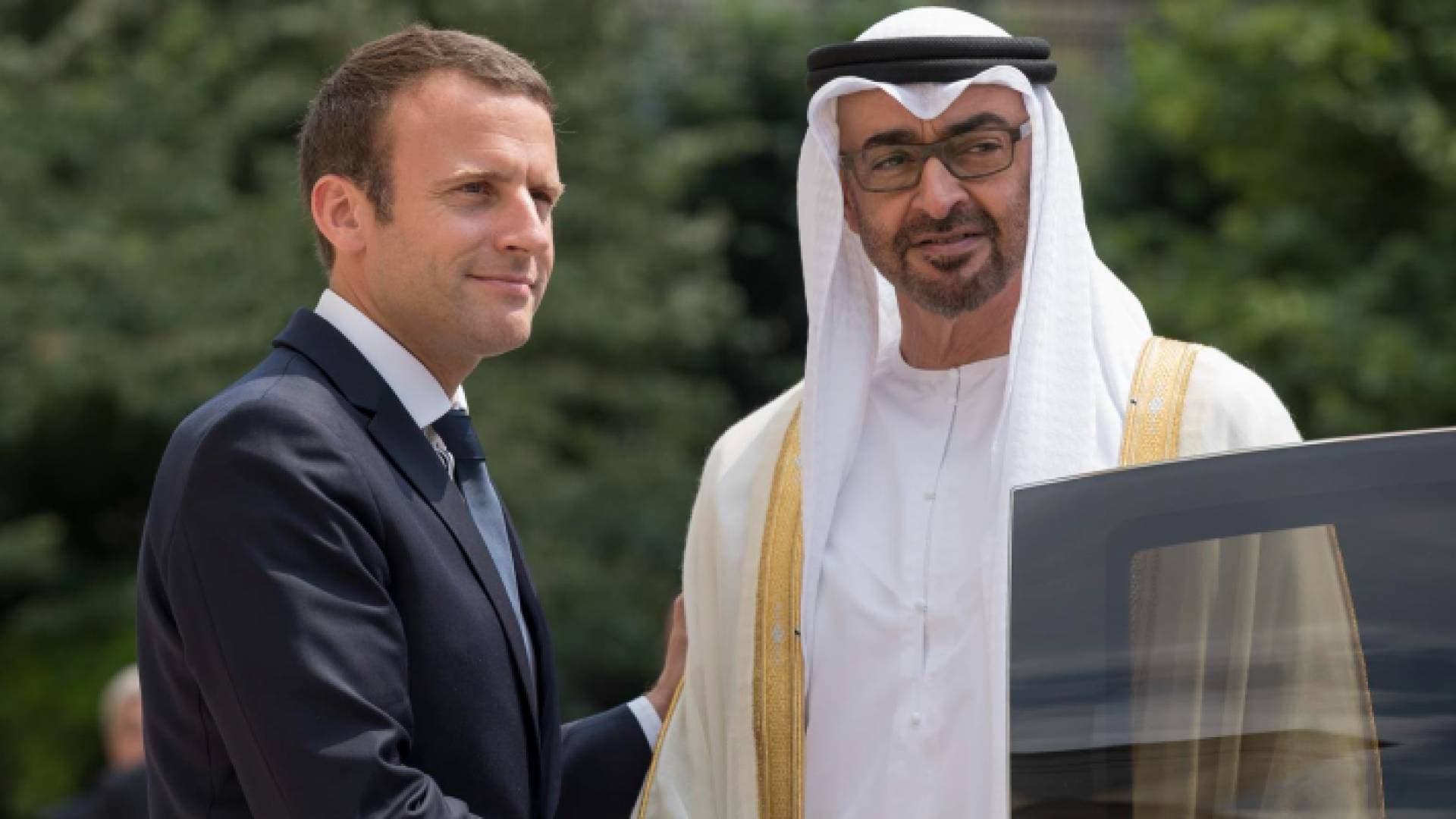 الشيخ محمد بن زايد يلتقي ماكرون في أبو ظبي