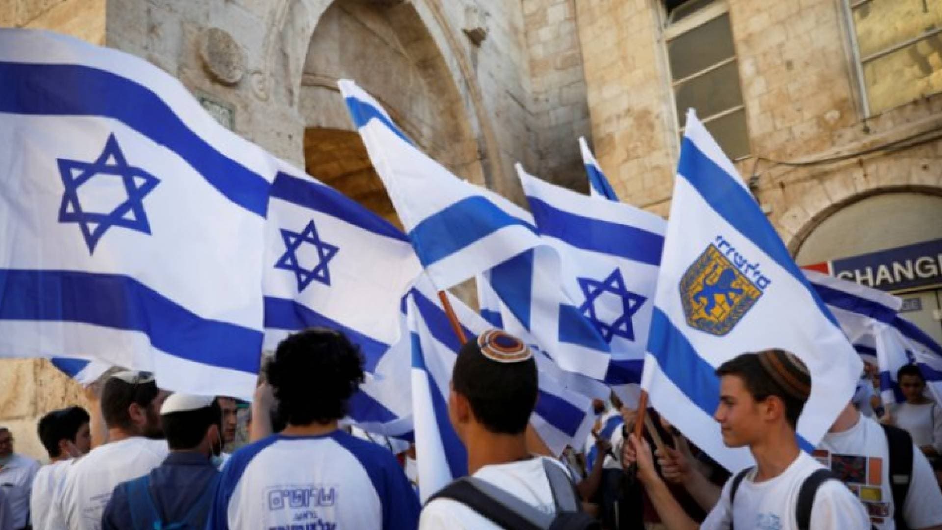 صحيفة عبرية: "مسيرة الأعلام" ستؤدي لمواجهات عنيفة في القدس