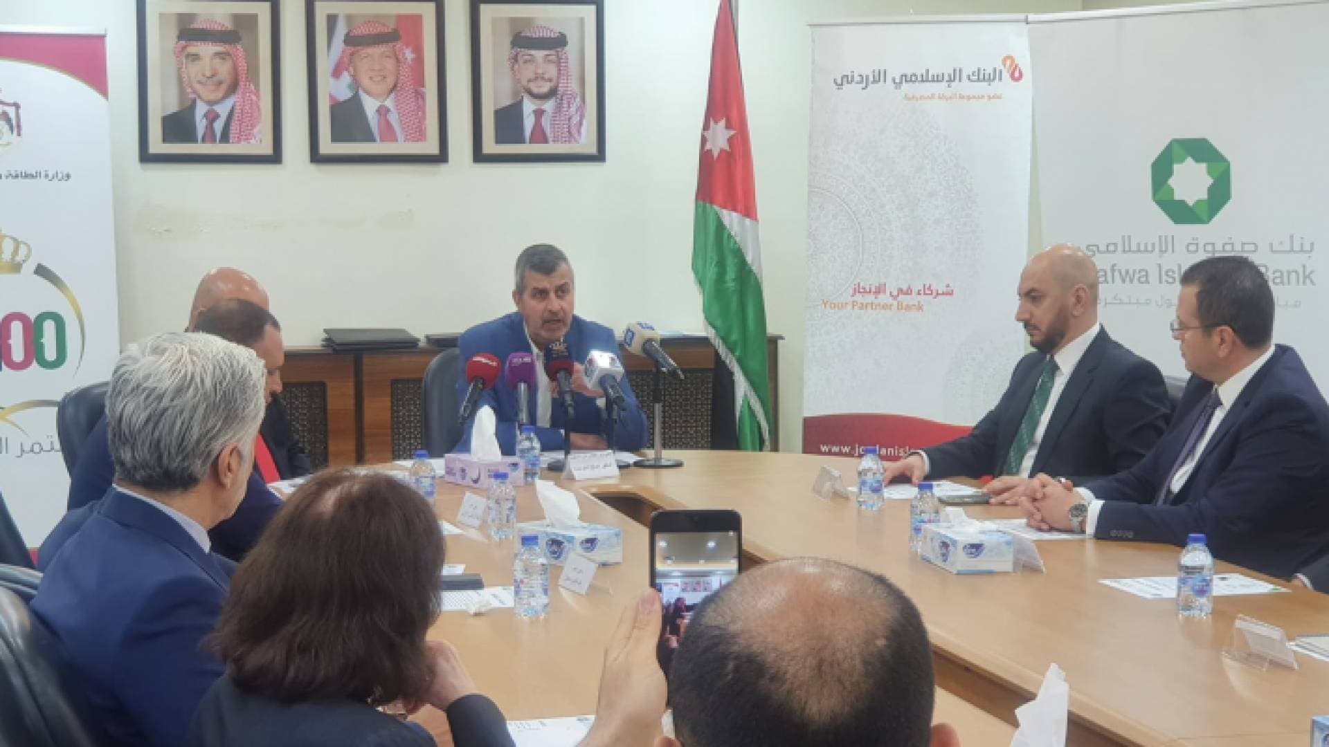 صندوق الطاقة المتجددة يطلق برنامجا لدعم القطاع المنزلي بأنظمة السخان الشمسي والخلايا الشمسية