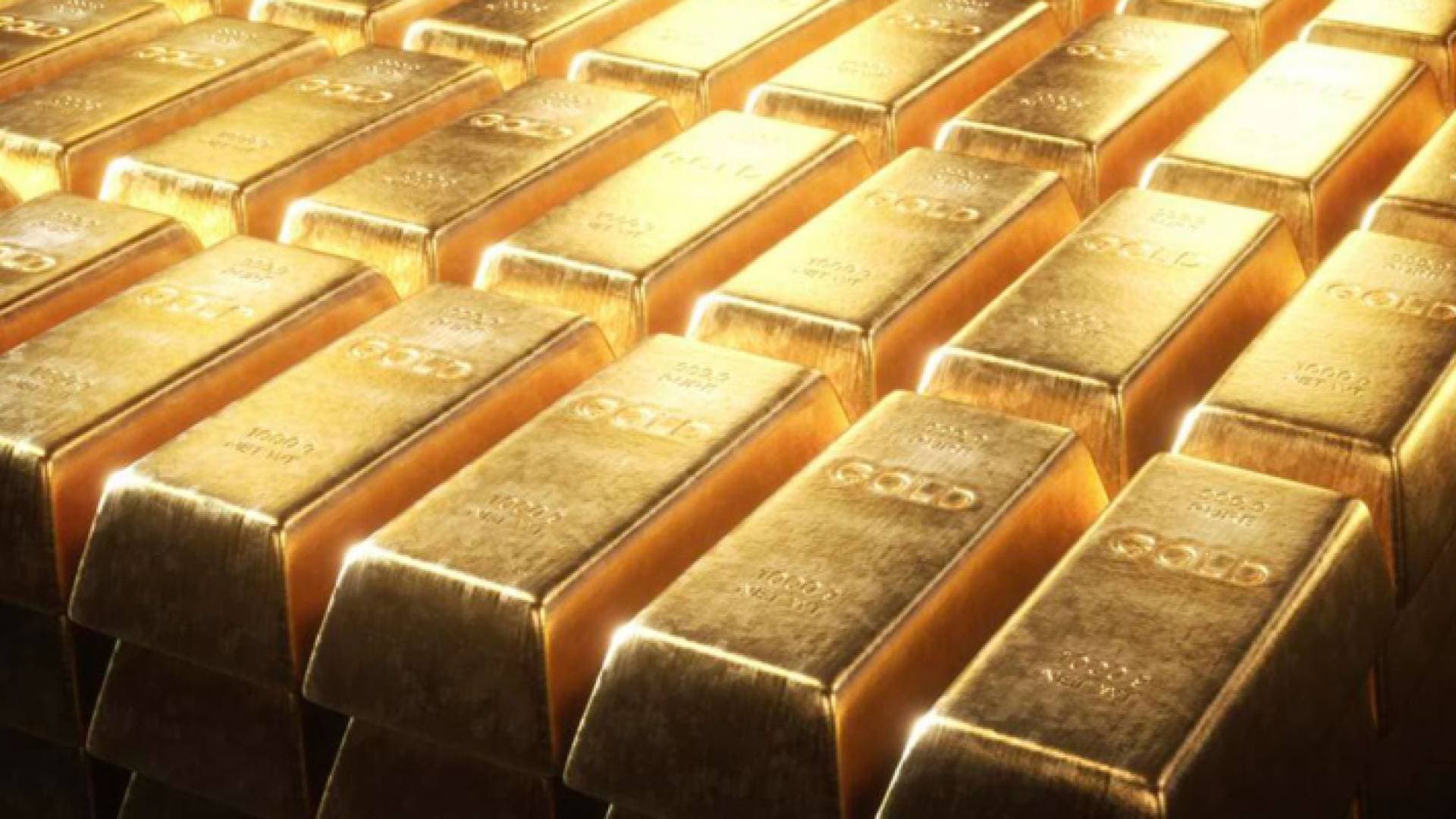 الذهب يتجه إلى تحقيق مكاسب أسبوعية مع انخفاض الدولار
