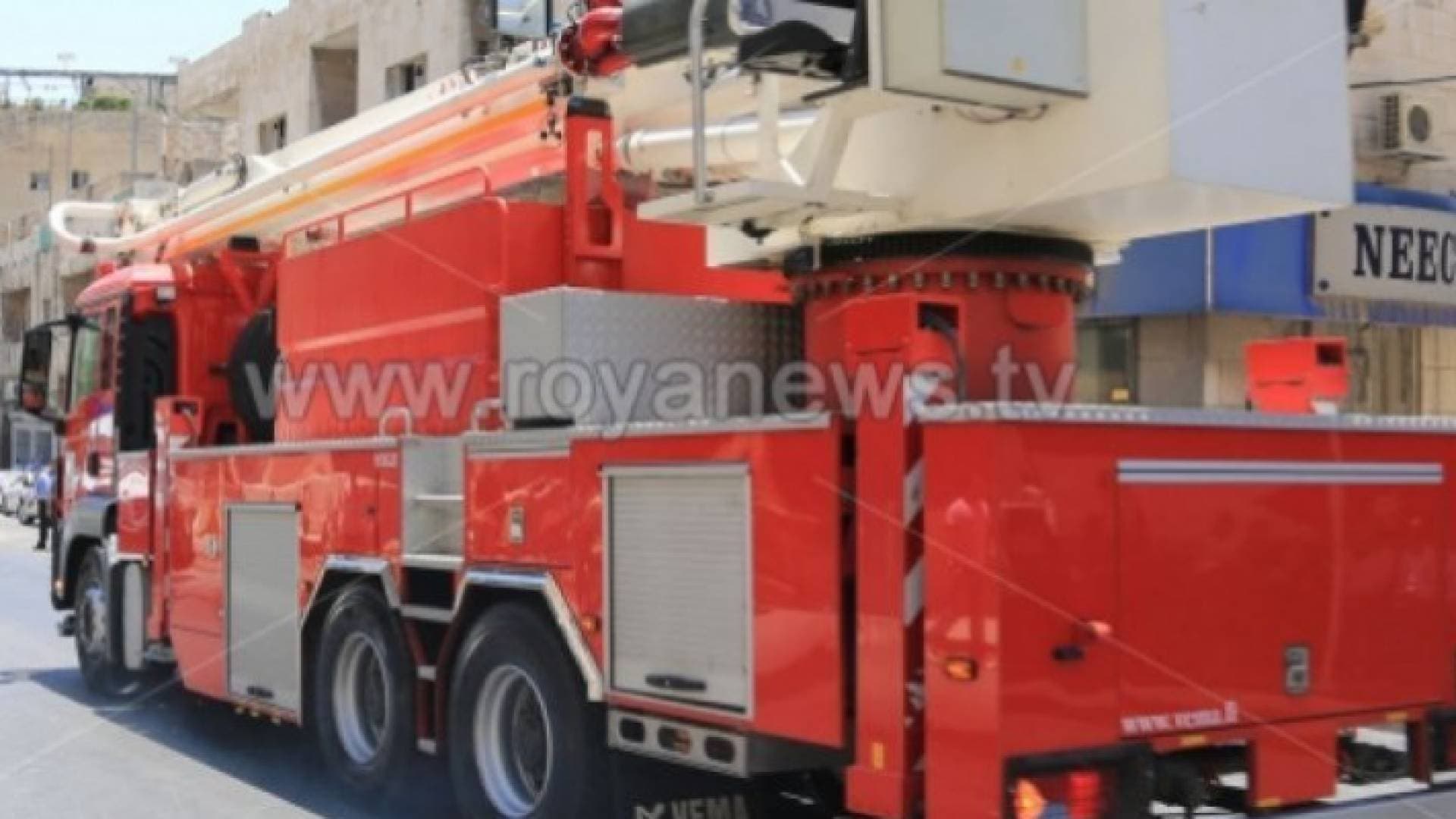 حريق بمستودع في مسجد الملك المؤسس