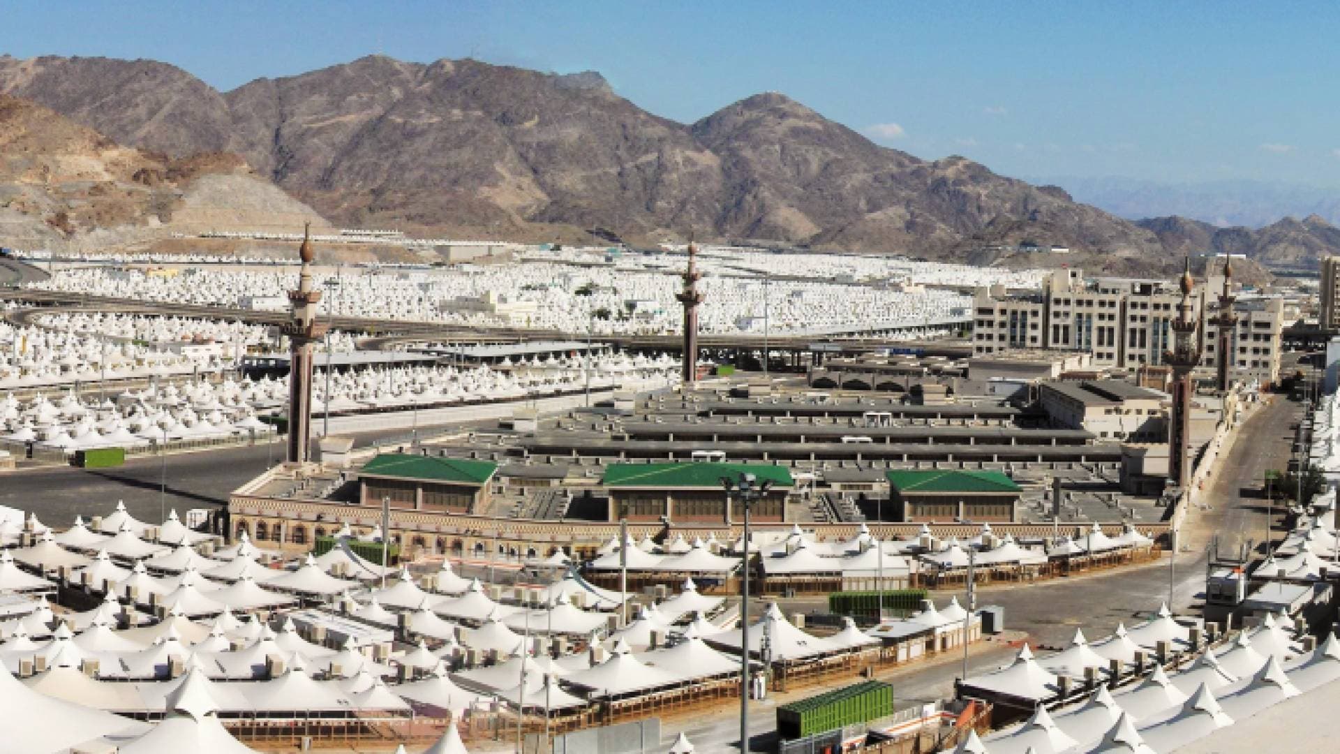 السعودية تعلن تدشين مشاريع خدمية في المشاعر المقدسة.. تفاصيل