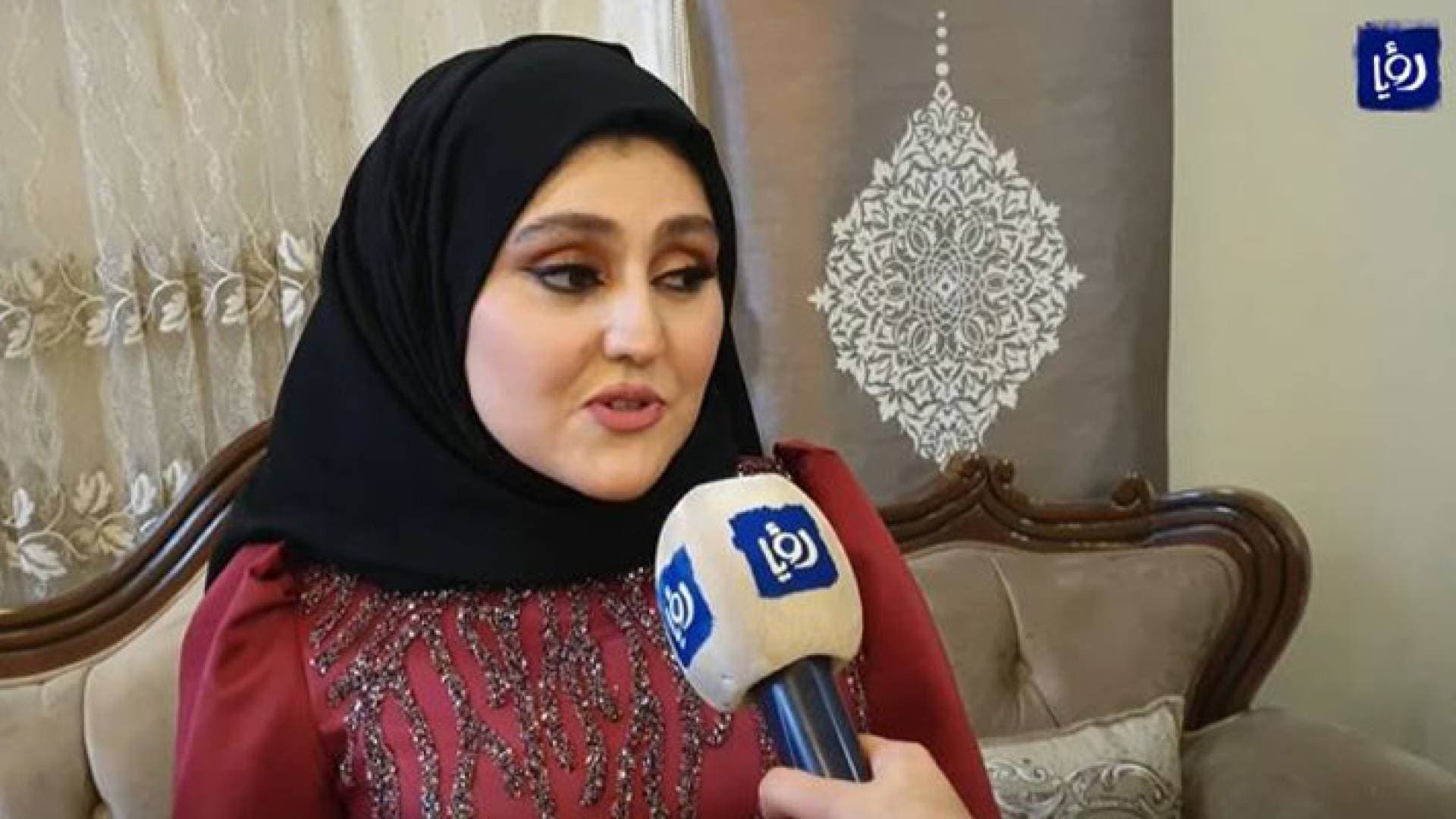 طالبة أردنية تحصل على المرتبة الأولى بالثانوية العامة في قطر - فيديو