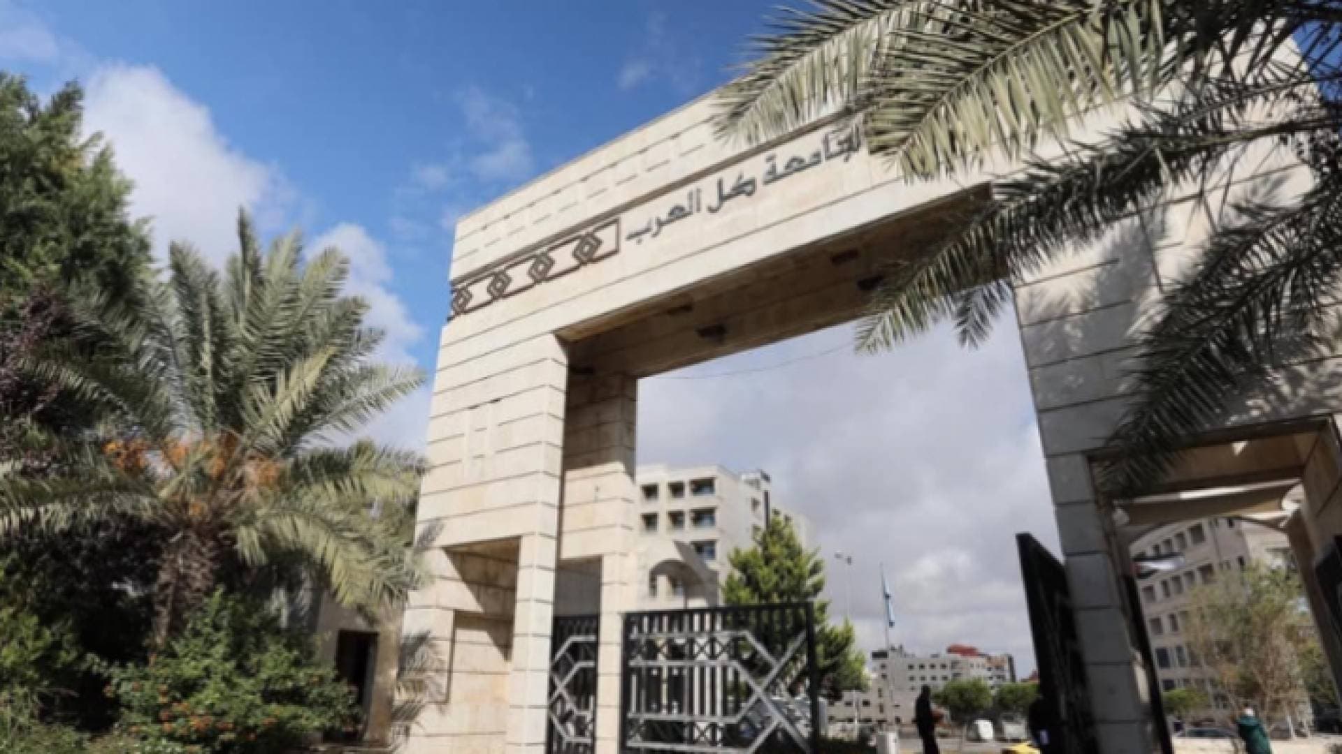 والد الفتاة المغدورة يتحدث لرؤيا - فيديو