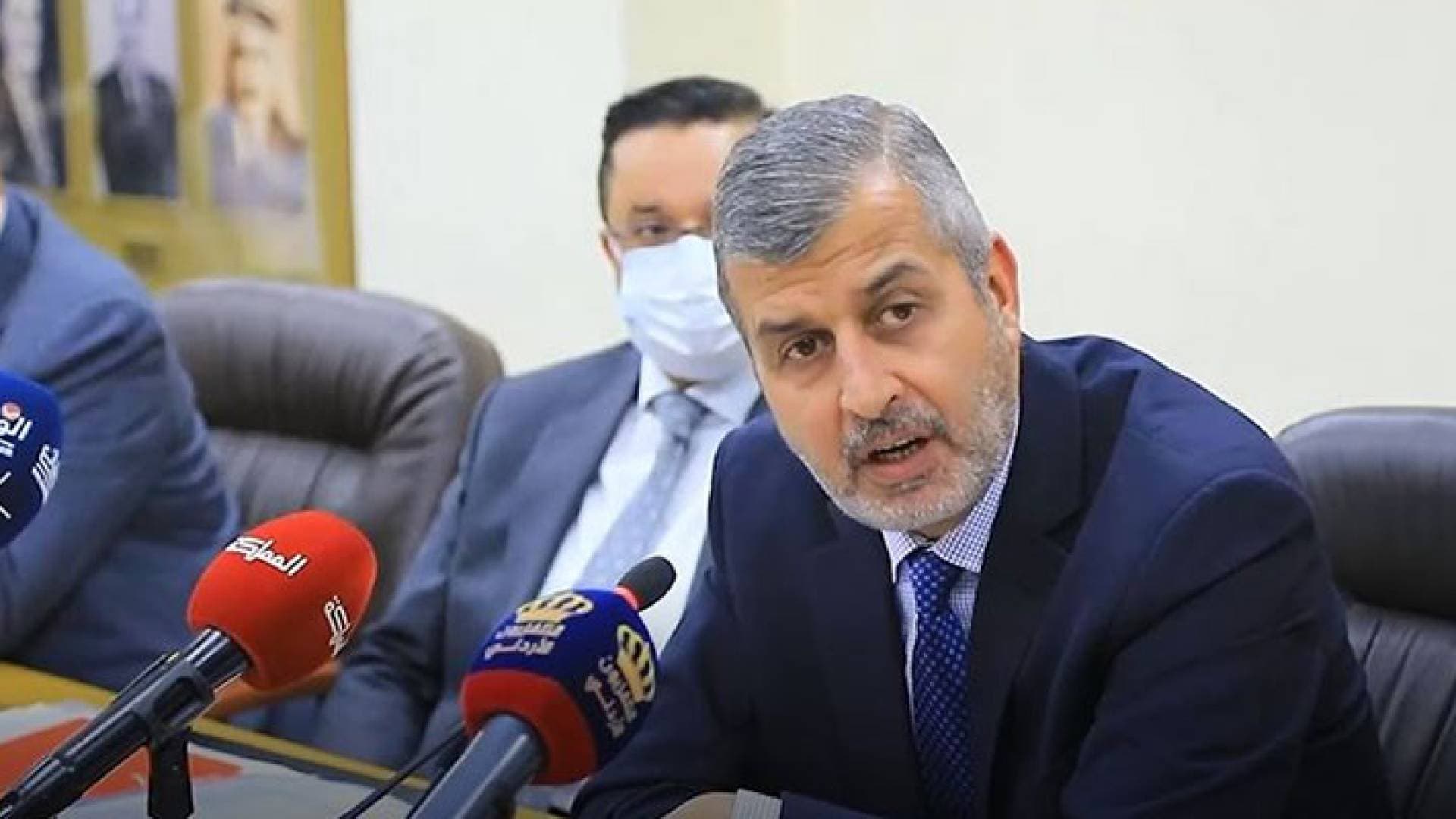وزير الطاقة: قيمة الوفر المالي من النفط العراقي ٥ دولارات للبرميل