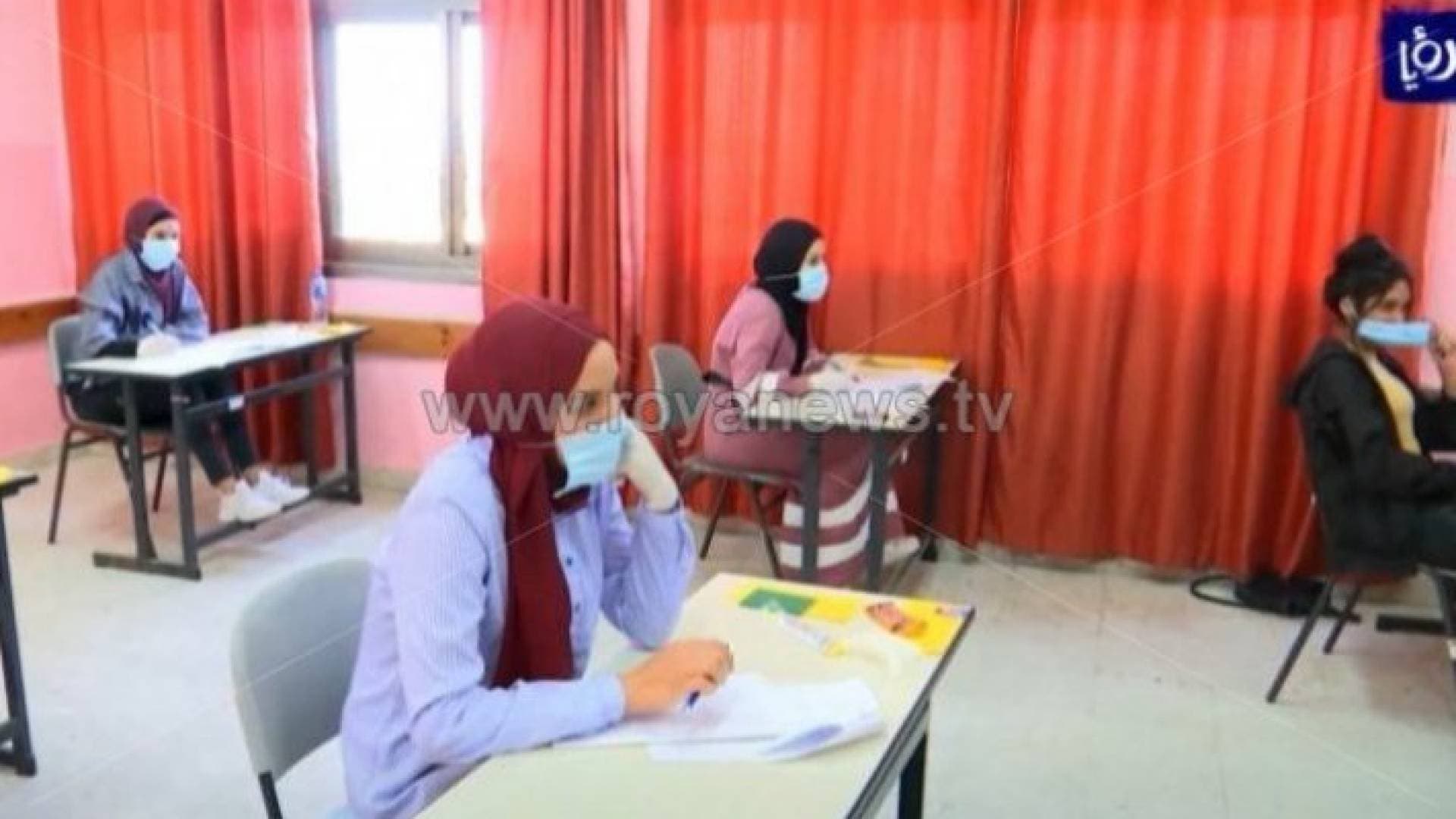 أكثر من ١٥٠ الف طالب وطالبة يتقدمون لامتحان الثانوية العامة