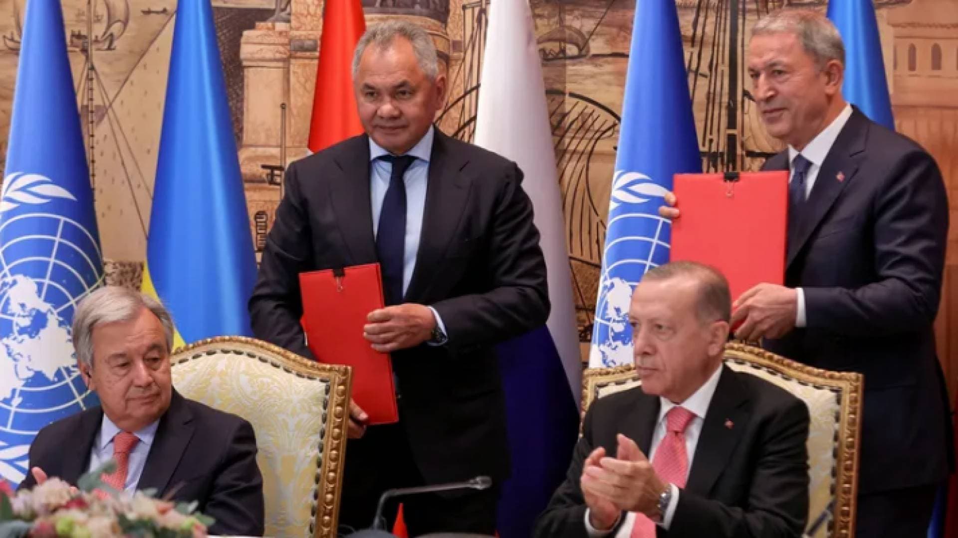 هل استفادت تركيا من الوساطة بين روسيا وأوكرانيا في إتفاق تصدير الحبوب؟