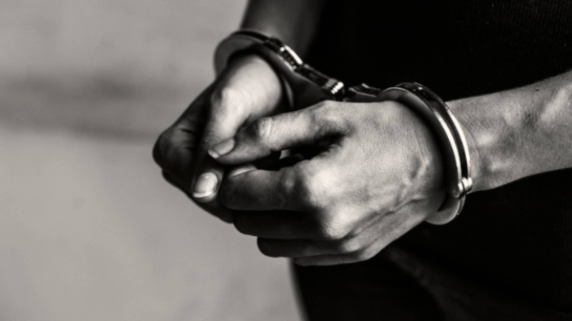تغليظ عقوبة ٣ سارقين بعد تكرار جرائمهم في المفرق