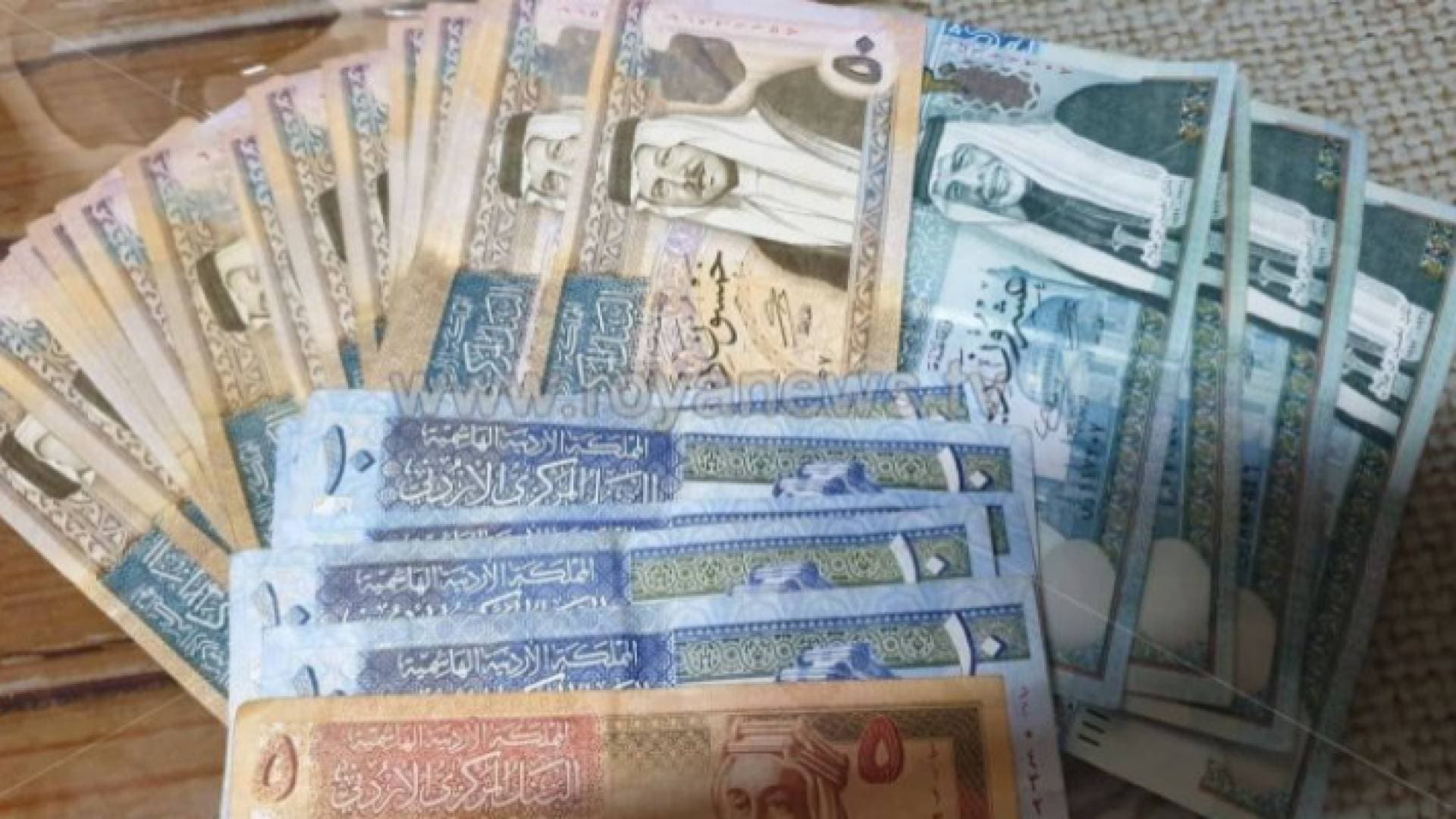 "المعونة الوطنية" يوضح أسباب وقف الدعم النقدي عن منتفعين