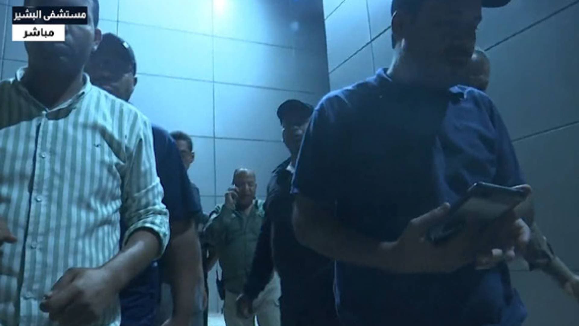 بالفيديو.. أمن مستشفى البشير يعتدي على طاقم "رؤيا" ويمنعه من التصوير