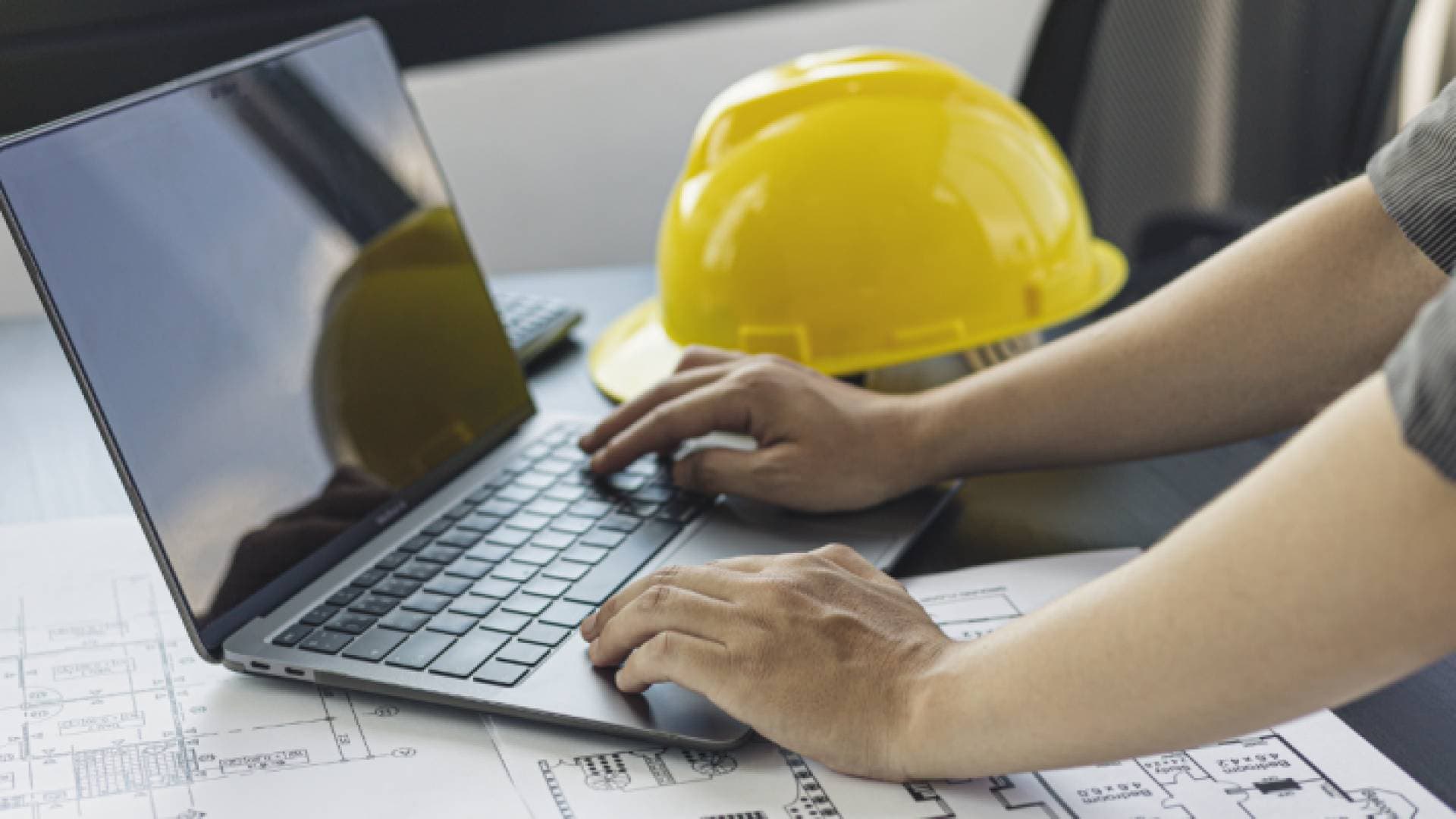 التربية توصي بفتح باب التعيين لتخصصات التغذية والهندسة والعلوم السياسية