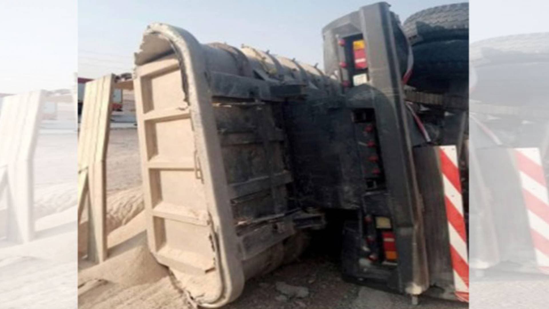 الدوريات الخارجية : قيادة "قلاب" برخصة فئة ثالثة تسبب بوقوع حادث