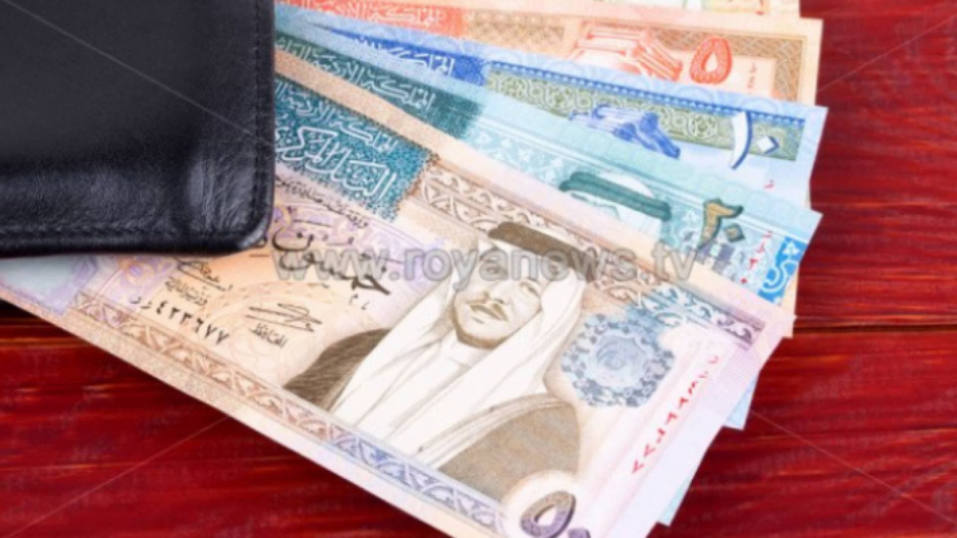 تفاصيل جديدة حول قانون ضريبة الدخل والمبيعات - فيديو