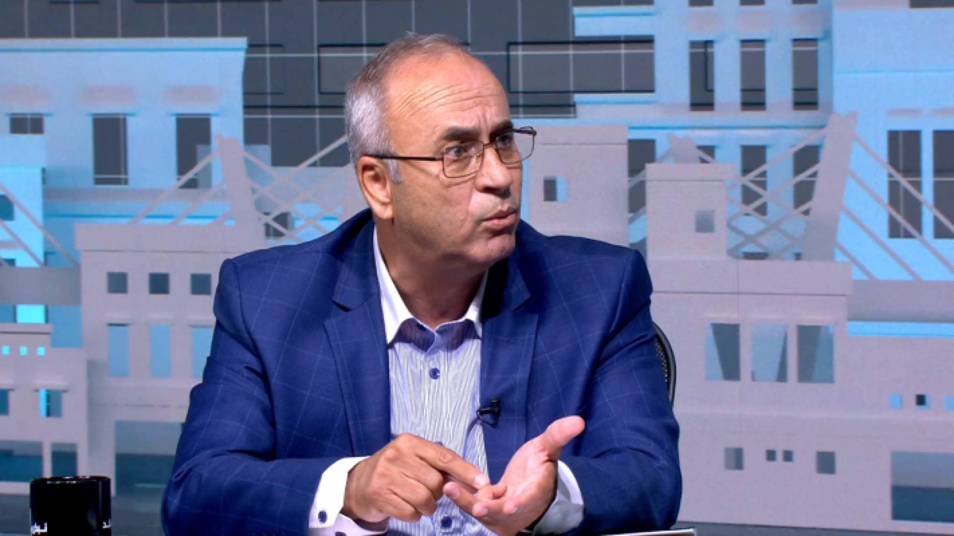 "الدخل والمبيعات" توضح بشأن الضريبة على مشاهير السوشال ميديا في الأردن - فيديو