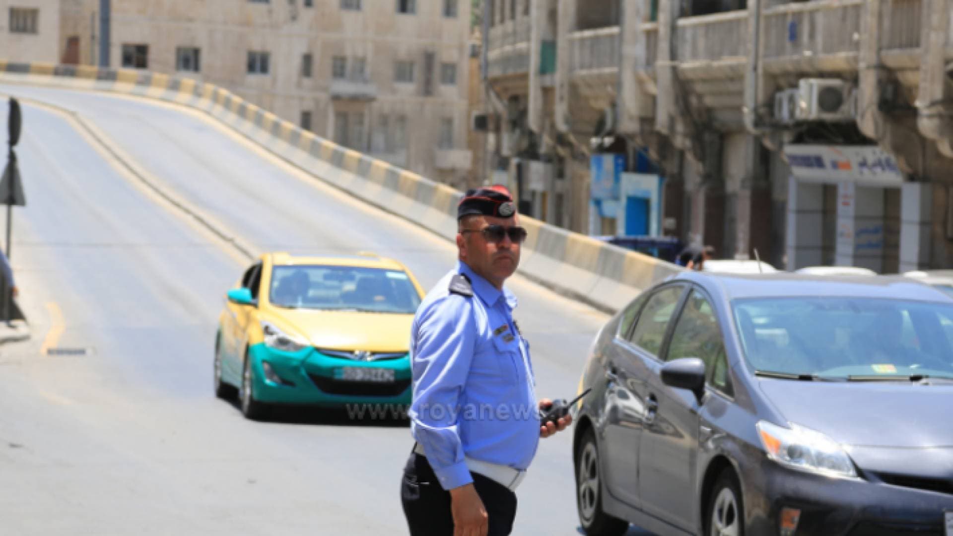 تعطل مركبة يتسبب بأزمة سير في نفق صويلح