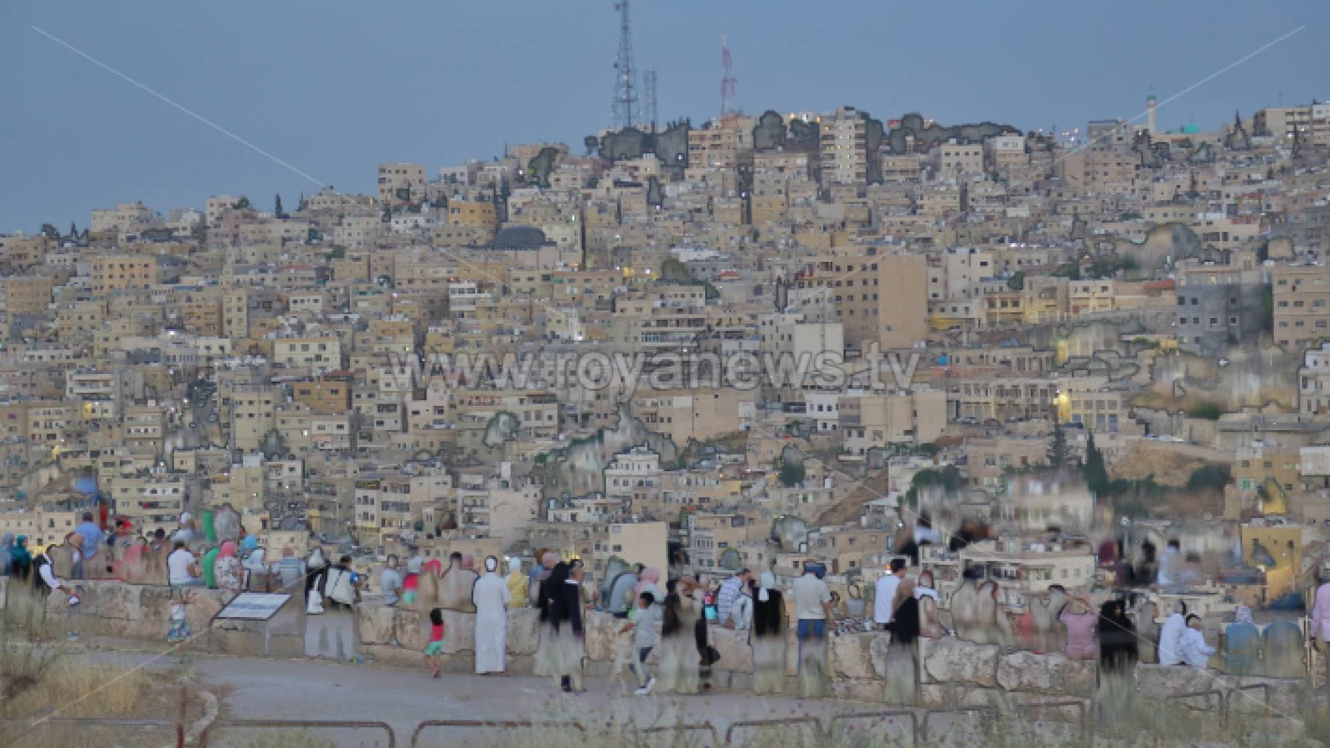 استمرار تأثر الأردن بتيارات هوائية معتدلة وليالي منعشة الأيام القادمة