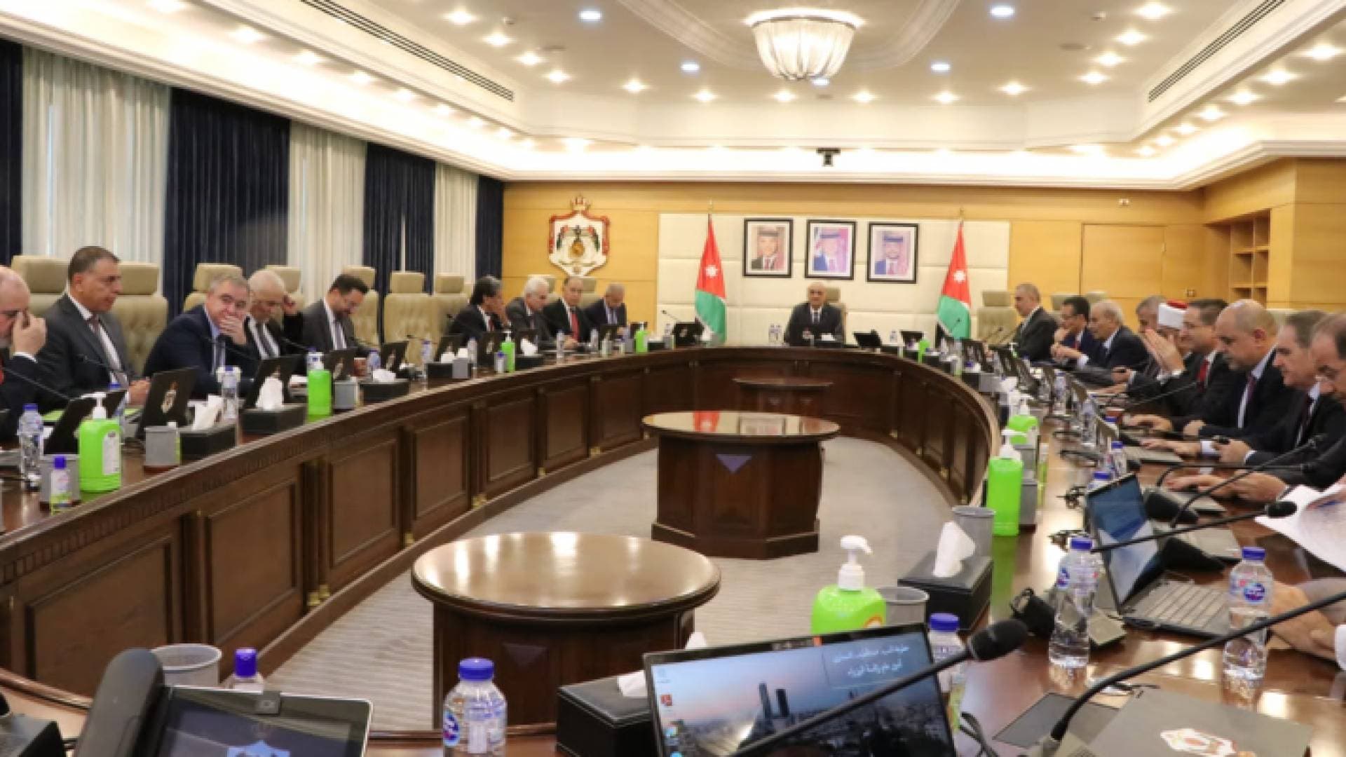 الحكومة تقر خريطة تحديث القطاع العام