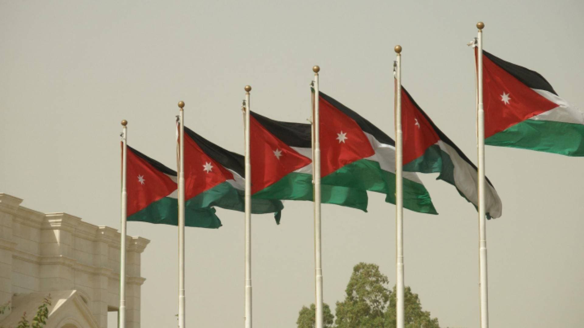 "تجارة الأردن": قطاع الاتصالات وفر آلاف فرص العمل للأردنيين