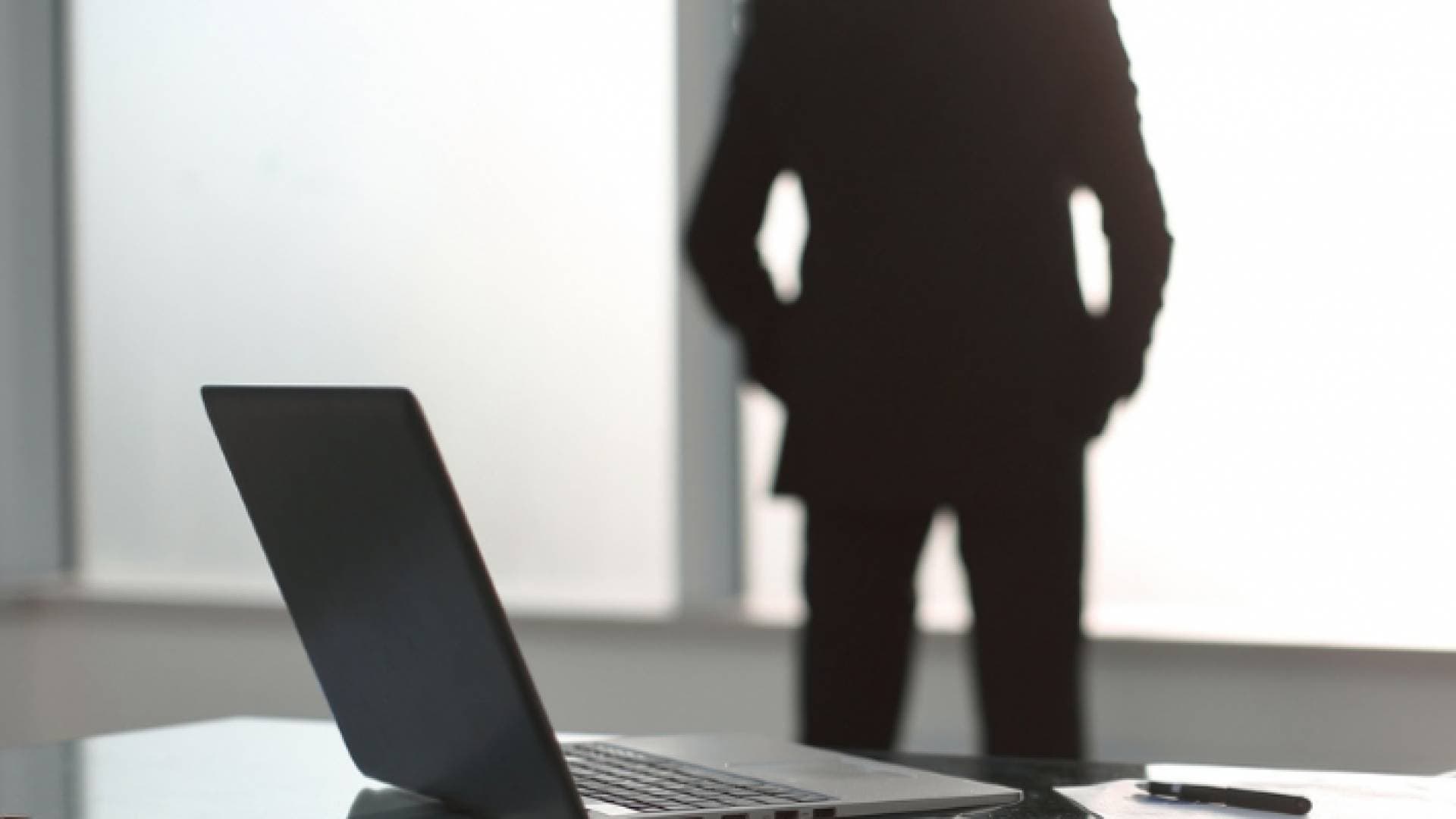 ديوان المحاسبة: تعيين موظف دون مقابلة "وجاهية" في هيئة مستقلة