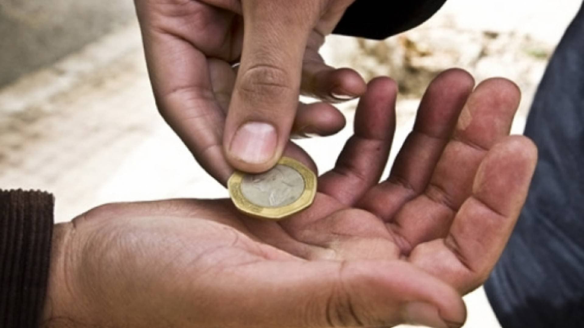 ضبط ١٢٩٨ متسولا في الأردن الشهر الماضي
