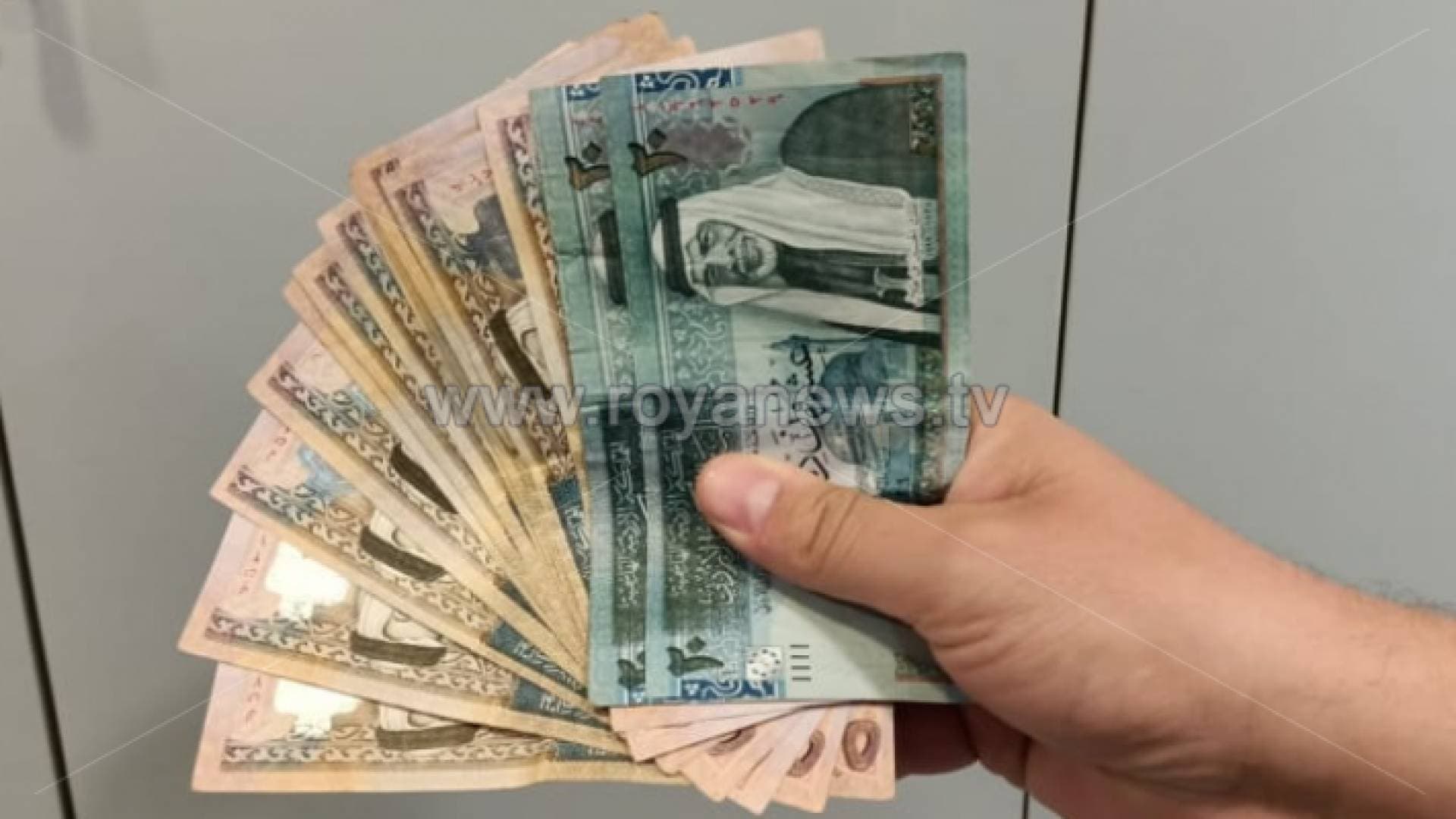 هل تؤجل البنوك أقساط القروض لشهري آذار ونيسان؟