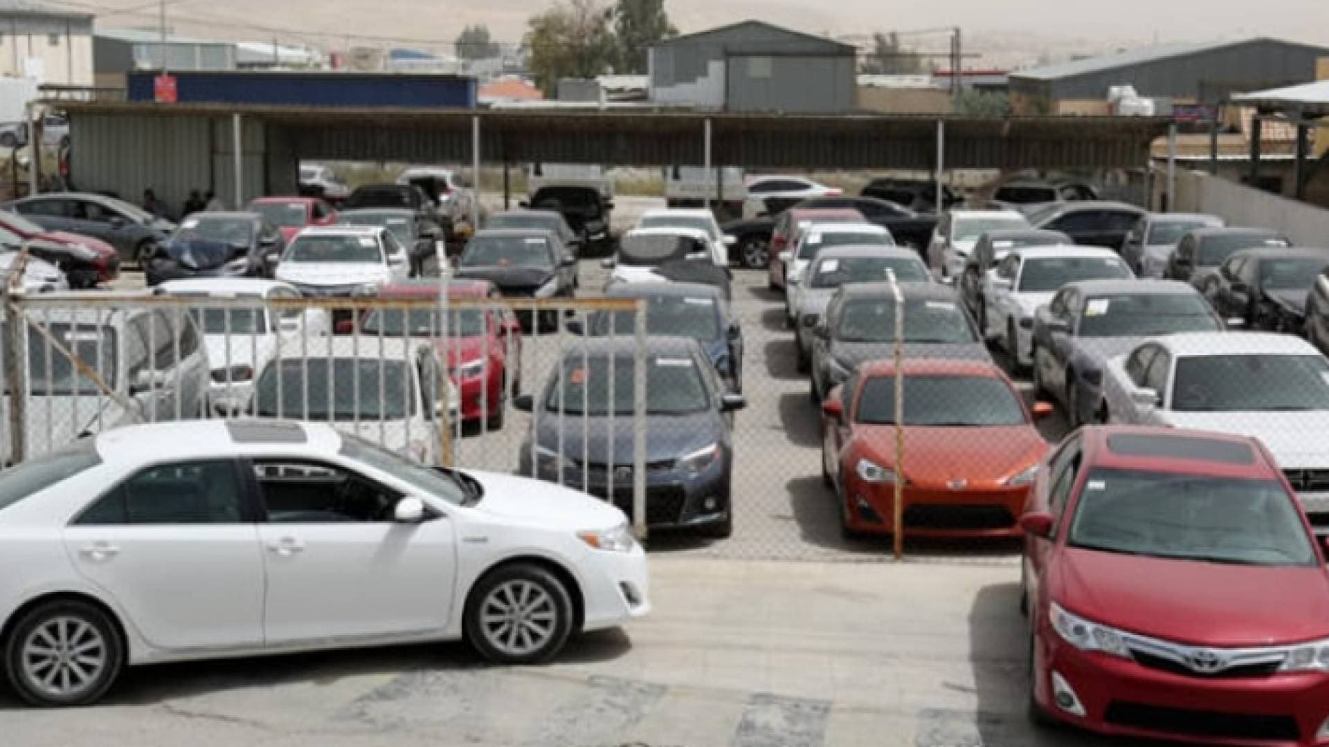٣٠٠ بالمئة نسبة ارتفاع التخليص على المركبات الهجينة في شهرين