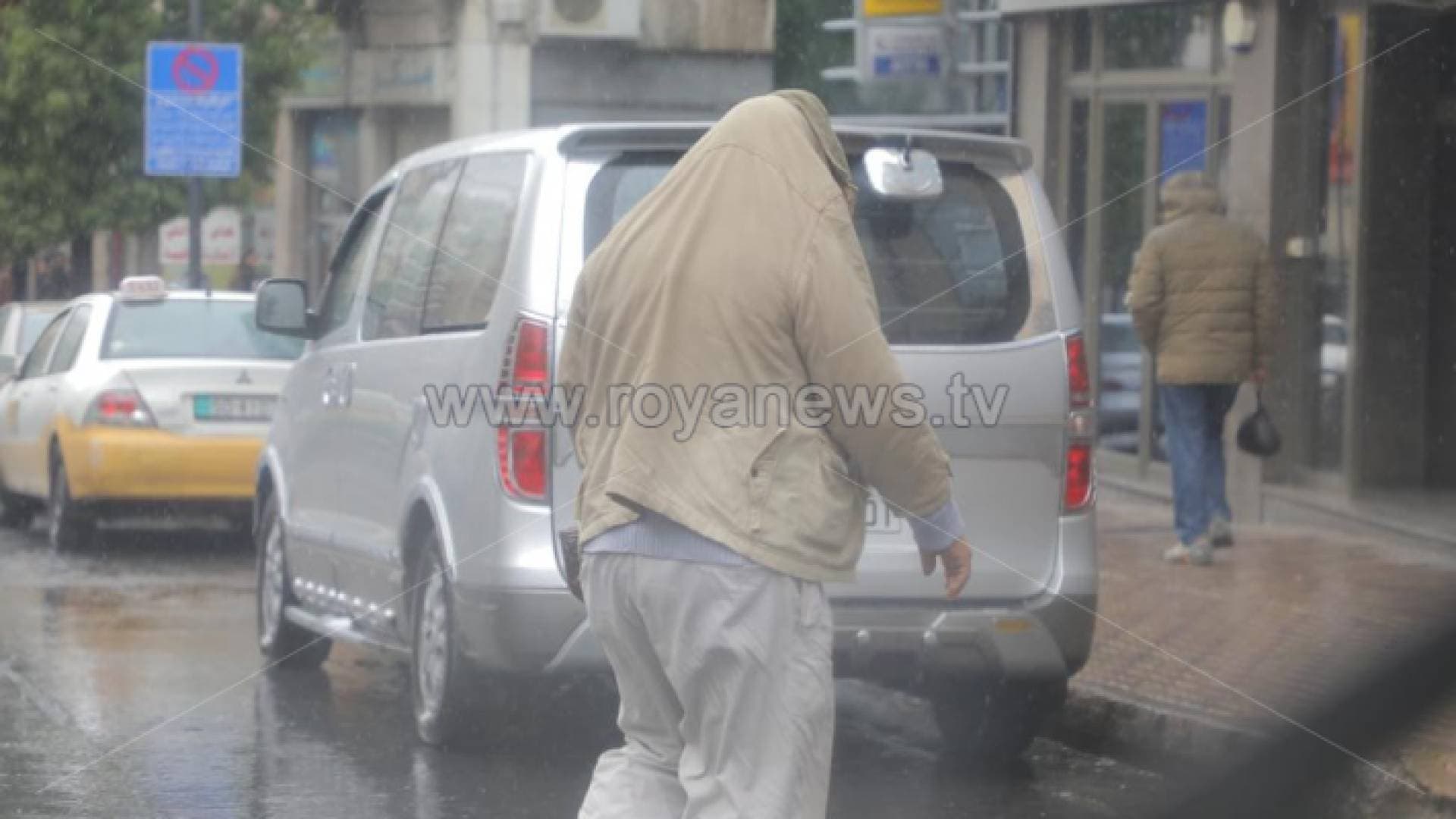 منخفض جوي من الدرجة الثالثة يؤثر على الأردن عدة أيام.. تفاصيل