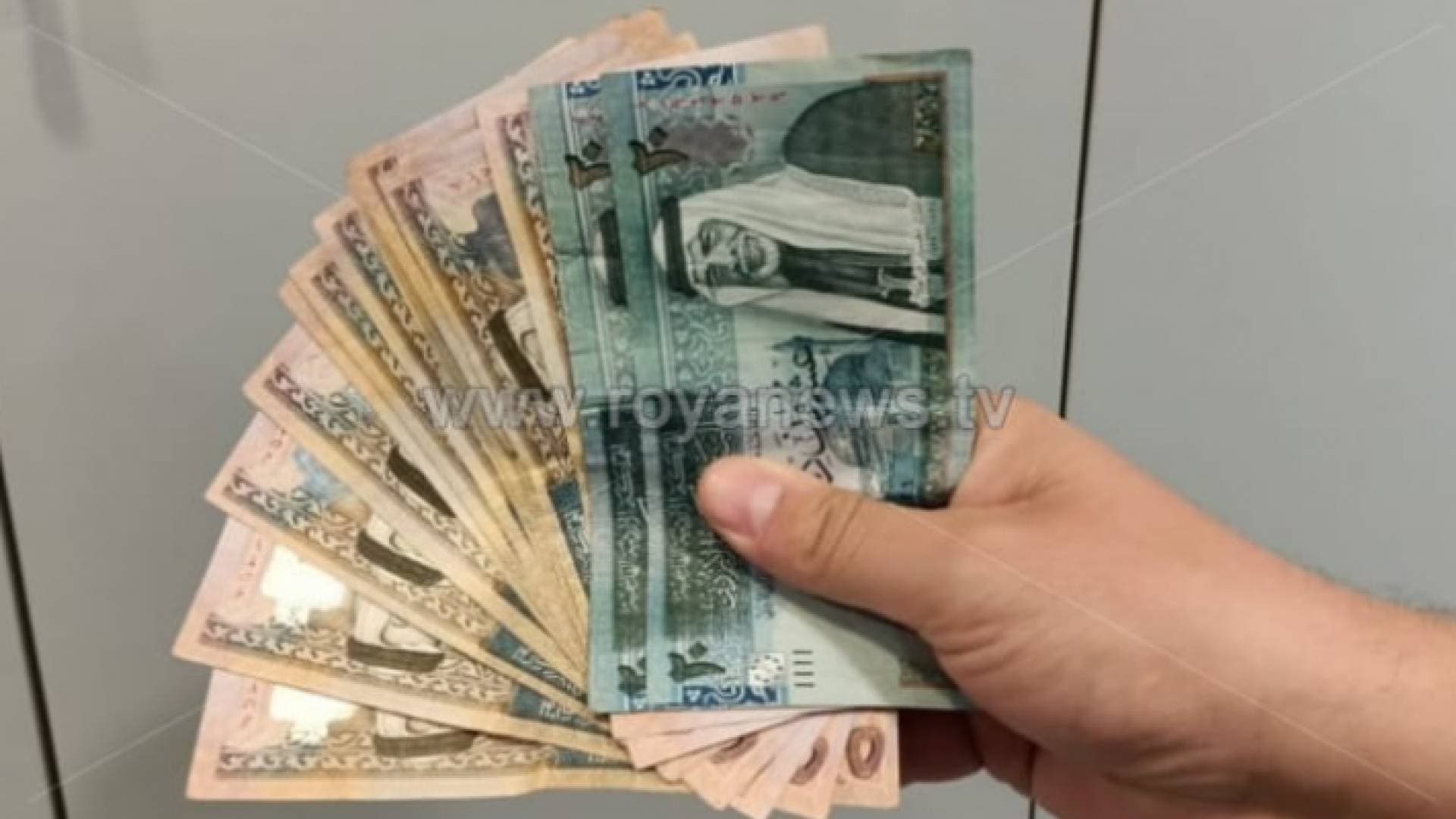 آخر تطورات قرار تأجيل أقساط البنوك في الأردن