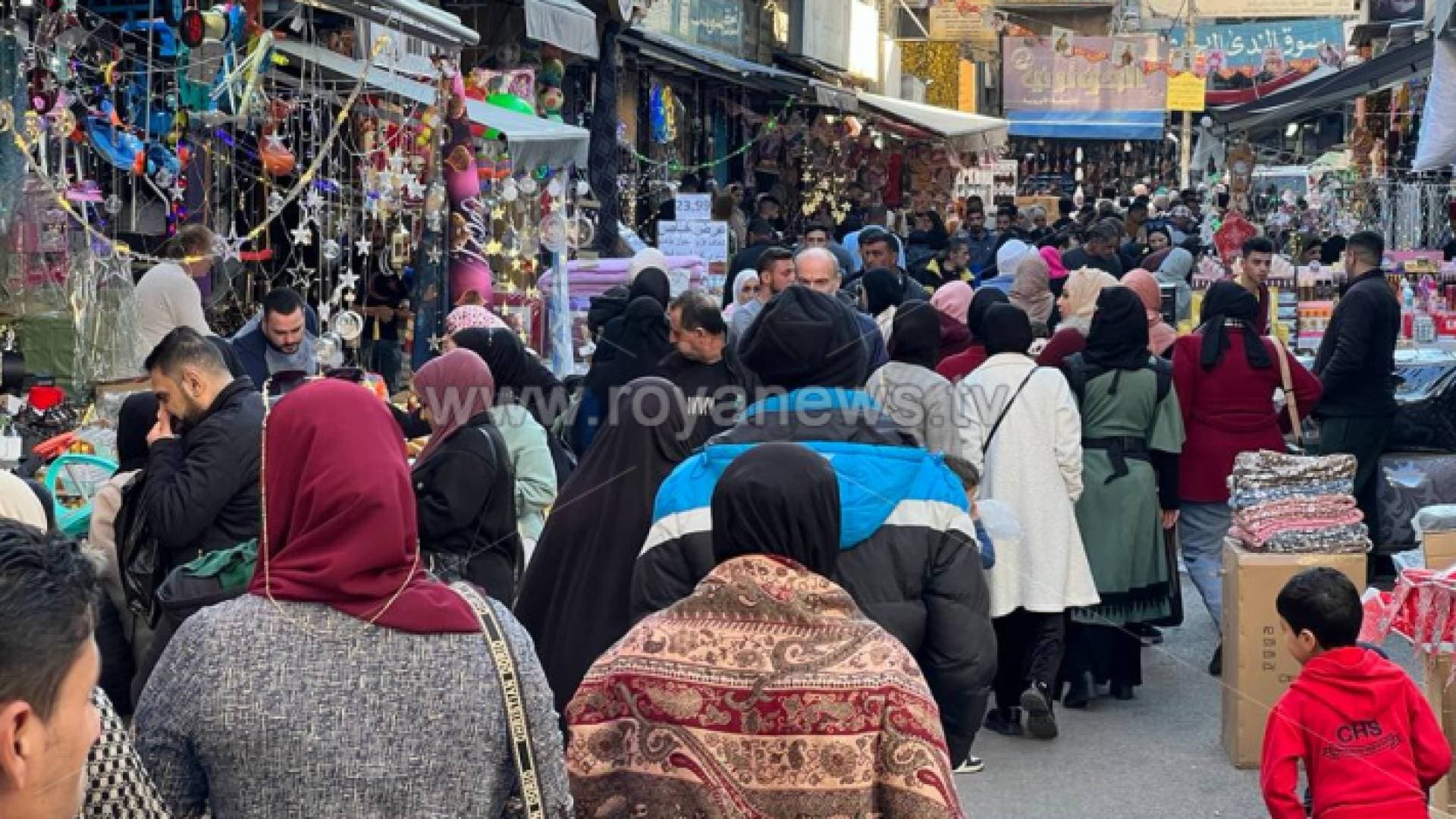 القواسمي: تراجع القدرة الشرائية في قطاع الألبسة والأحذية