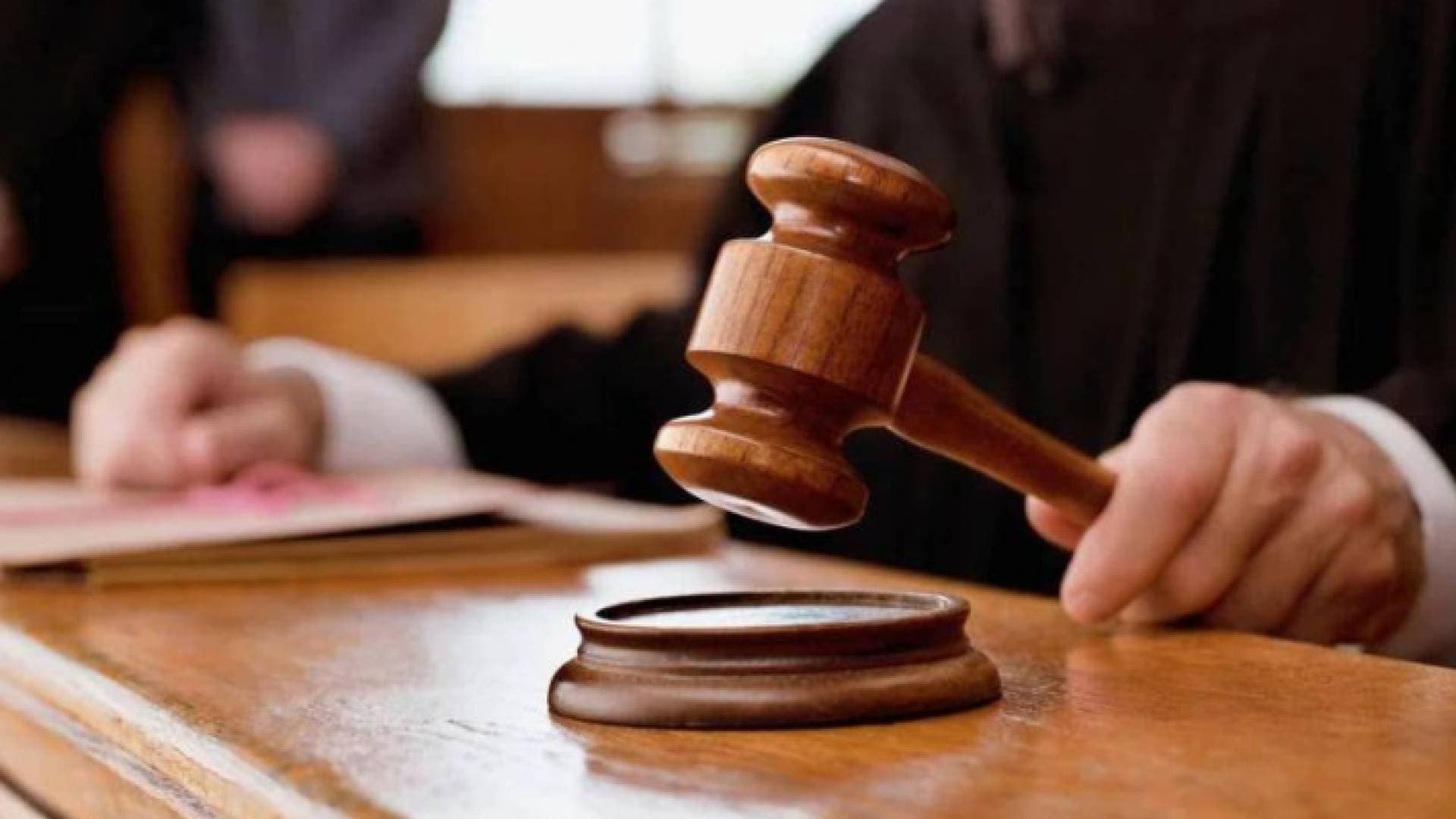 بعد إدانته بالاختلاس.. حبس أمين مستودع كتب ٥ سنوات