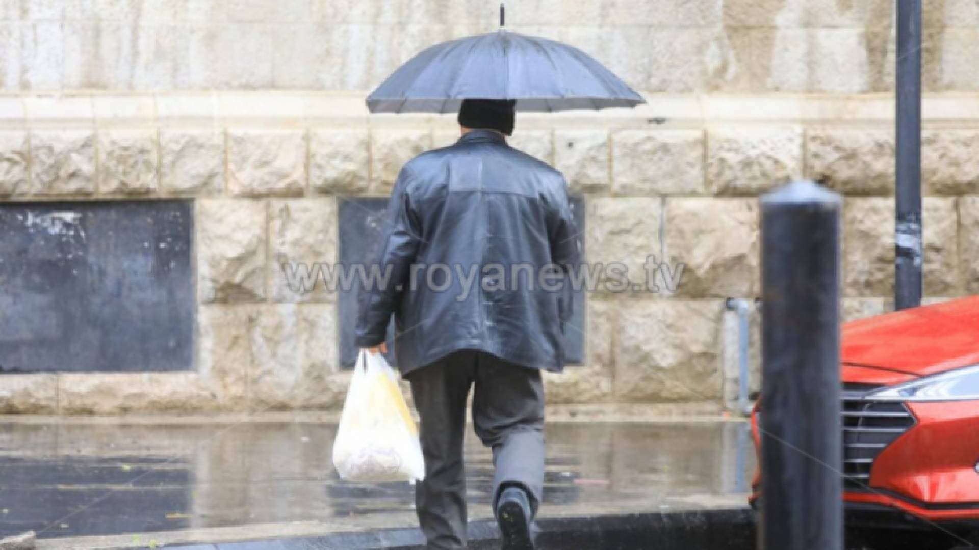 اشتداد إضافي مرتقب للمنخفض الجوي وطقس العرب يحذر
