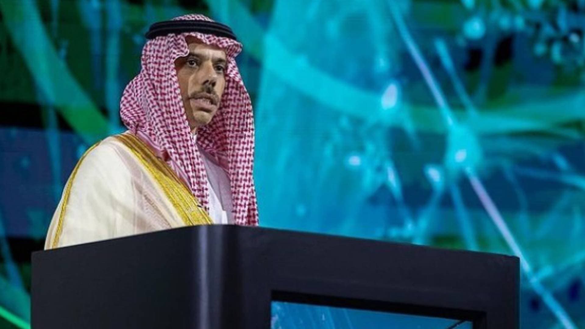 اتفاقيات بـ١٠ مليارات دولار في مؤتمر الأعمال العربي الصيني