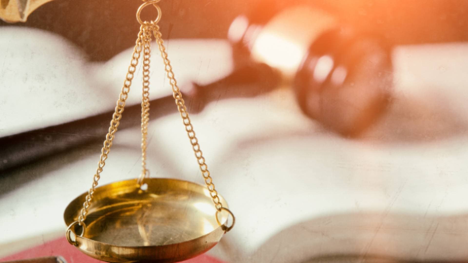 رغم تهديده لها بالقتل.. سيدة تتراجع عن شكوى بحق زوجها في عمان لهذا السبب