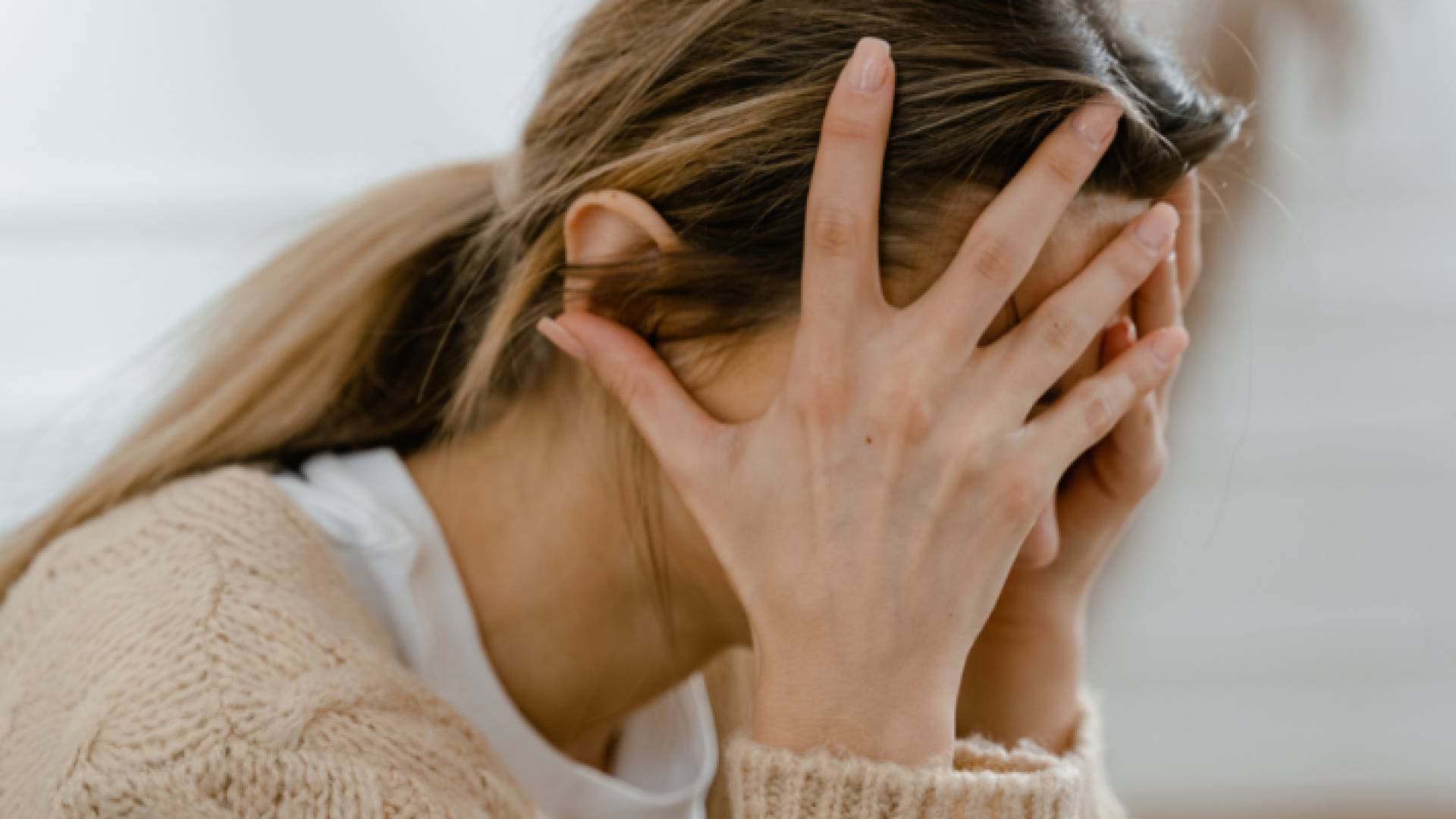 المدعي العام يوقف خمسينيا ابتز "أرملة" وهدد بفضح أمرها في عمان