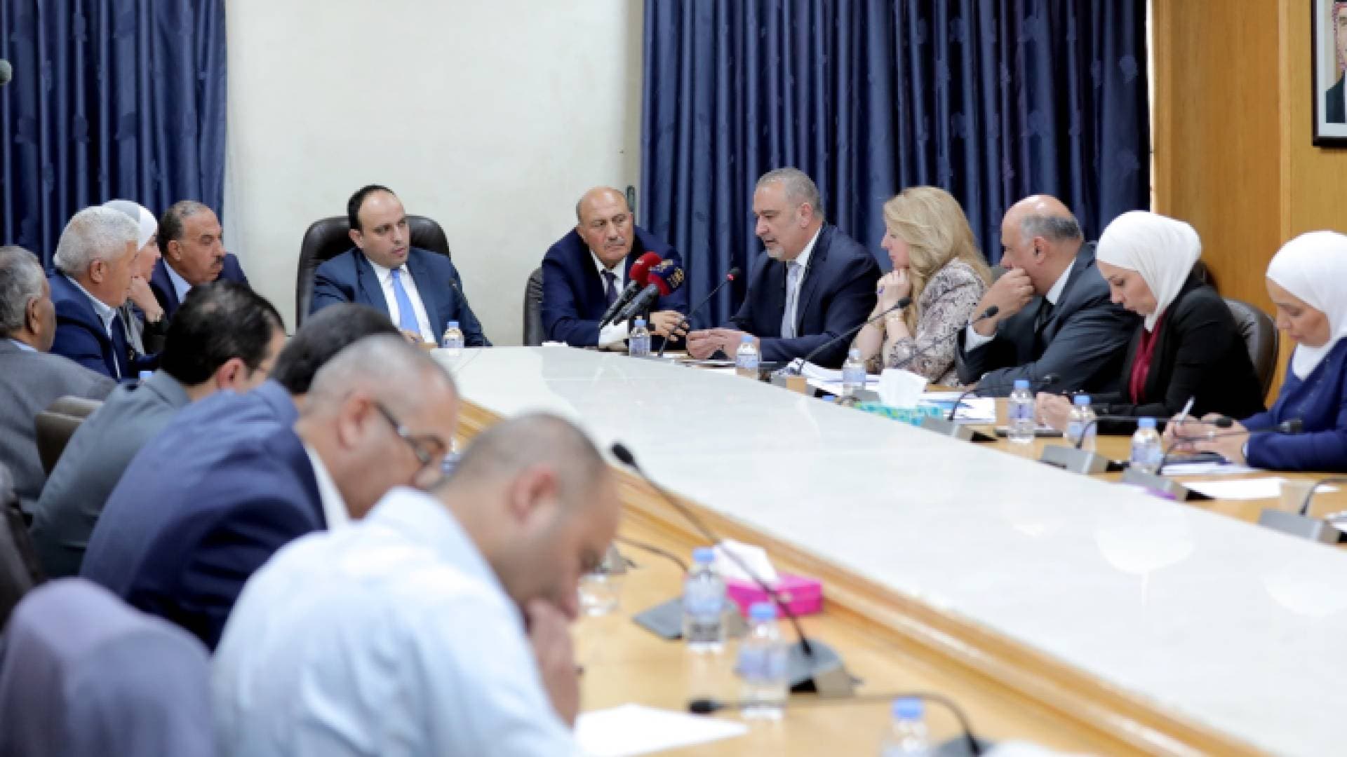 "إدارية النواب" توصي بعدم استحداث هيئة الخدمة والإدارة العامة والإبقاء على "الخدمة المدنية"