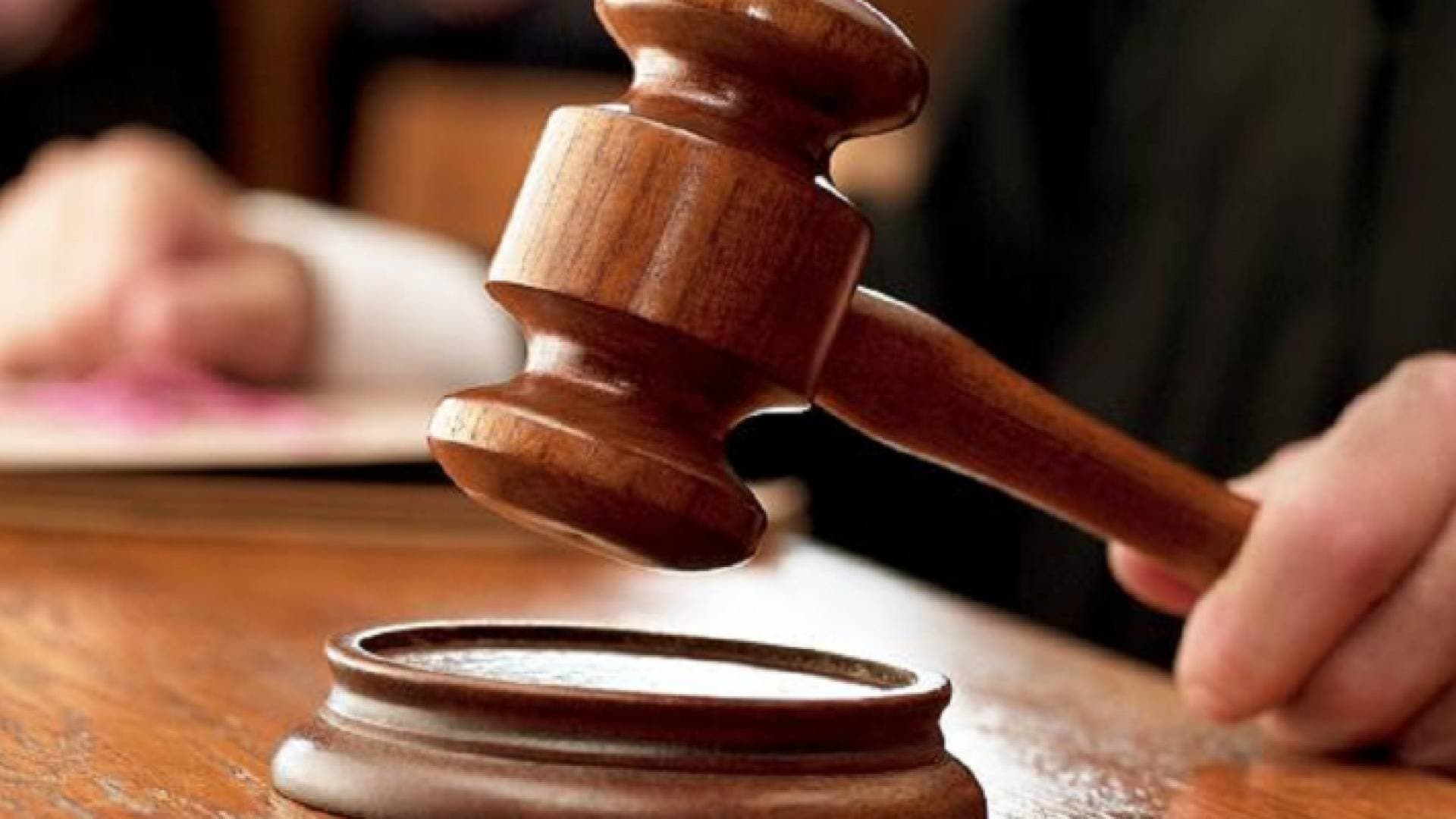 تفاصيل حادثة اعتداء أشخاص على متصرف وضابط أمن عام في عمان