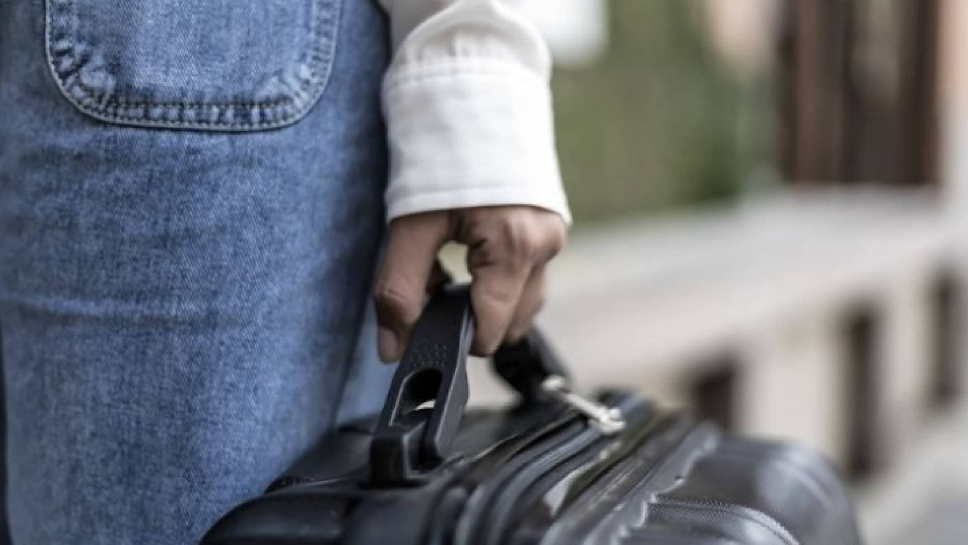 توضيح من وزارة العمل بخصوص هروب عاملات المنازل - فيديو