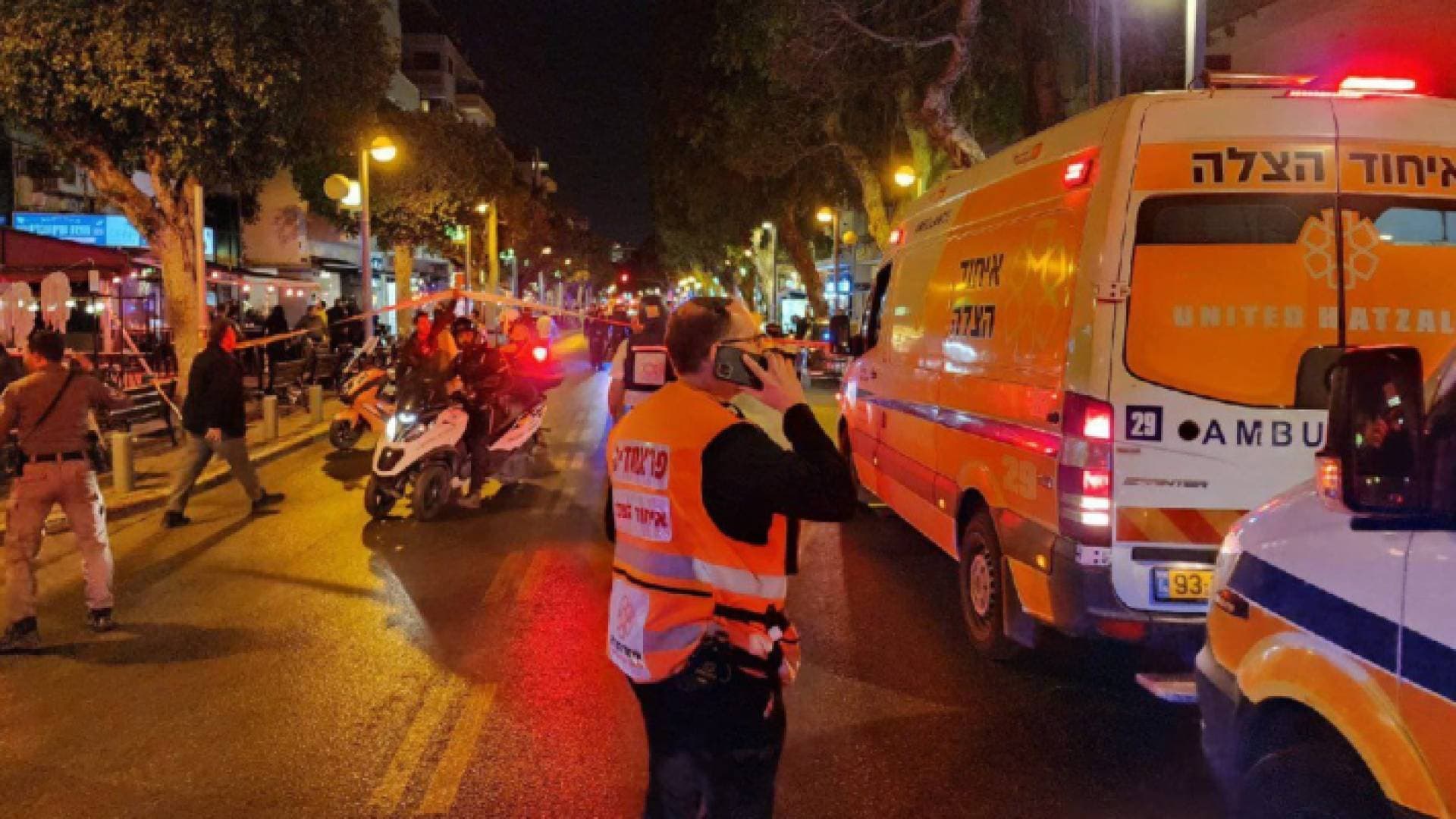 الإعلام العبري: إطلاق نار يستهدف سيارة مستوطنين في أريحا