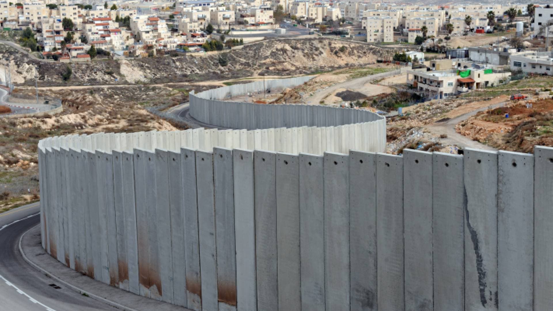 حقوقيون: عريضة أكاديمية تطالب بإنهاء الاحتلال وتشكل رؤية حول الفصل العنصري