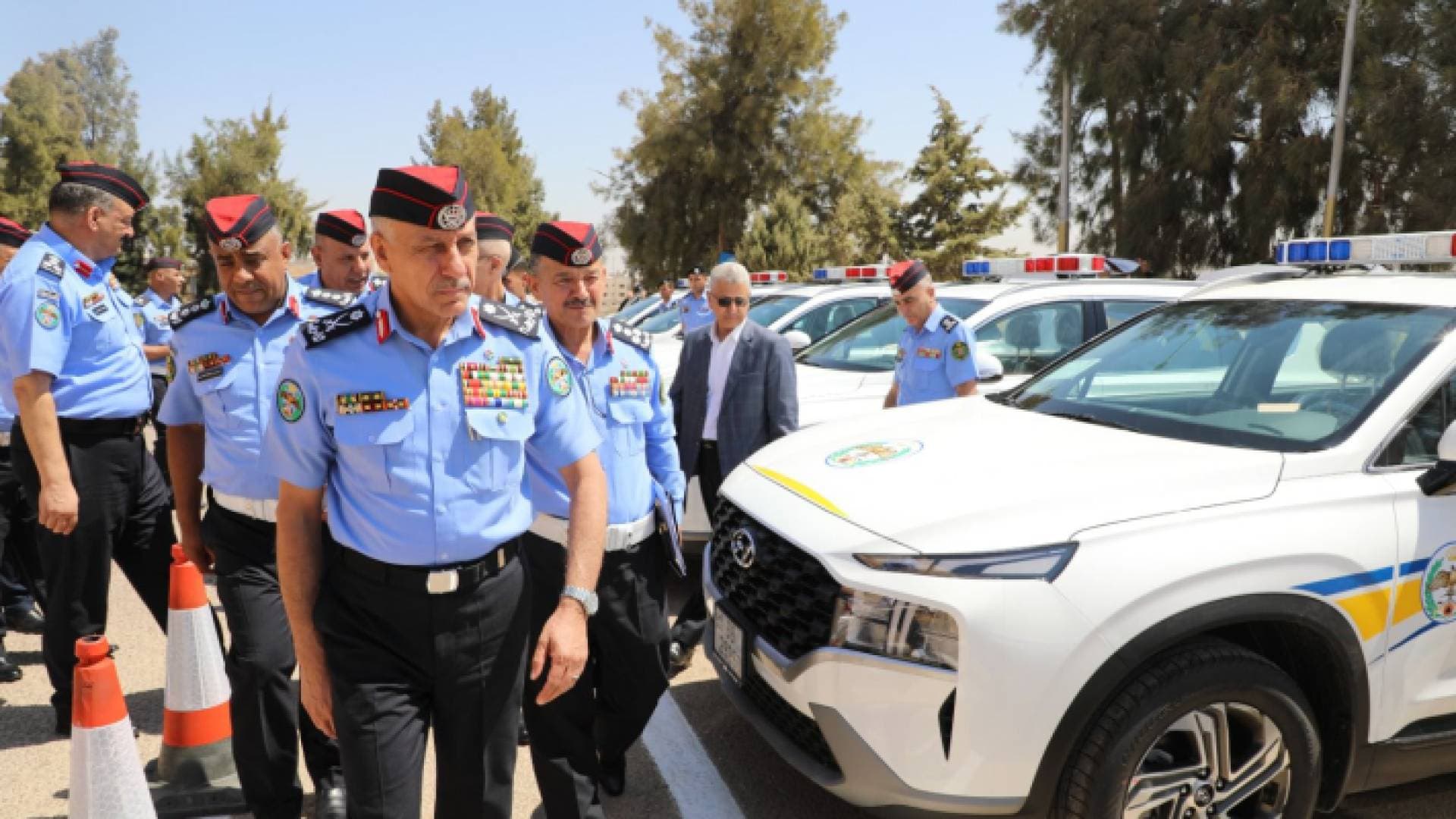 مدير الأمن العام يوعز بالبدء بحملة للتوعية بقانون السير "الجديد"