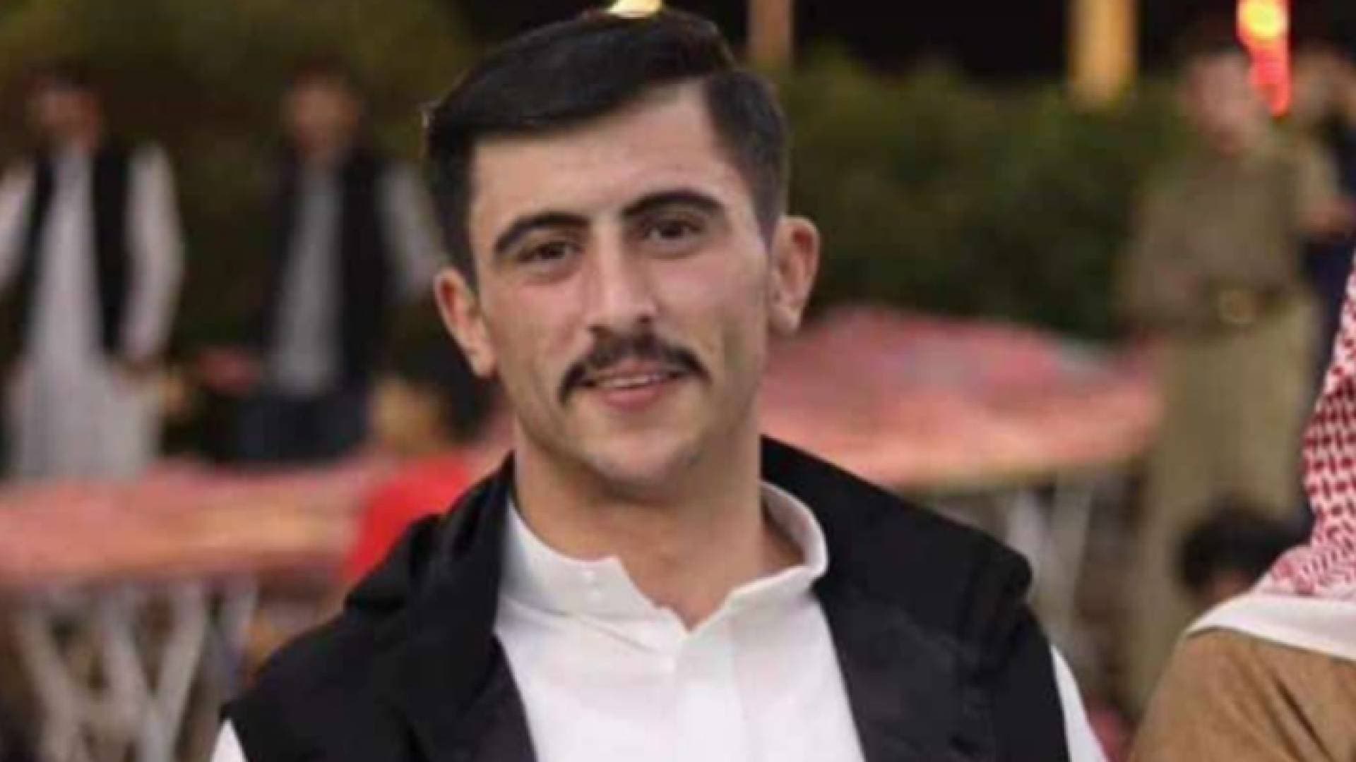 شاهد.. رصاصة طائشة تحول الفرح إلى ترح.. وفاة عريس أثناء حفل زفافه في معان