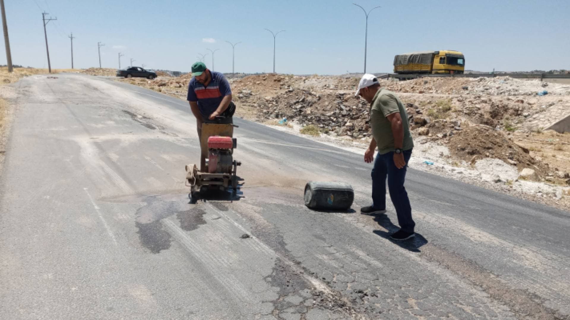 أهالي إربد يطالبون الخصاونة بإنجاز مشروع الطريق الدائري