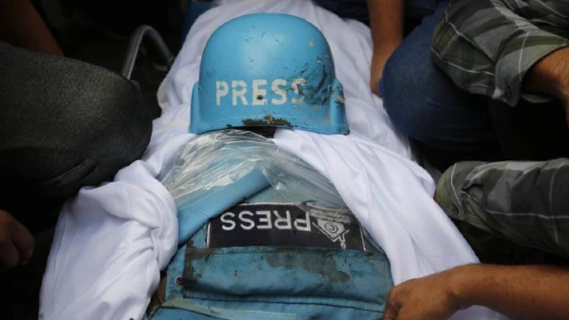 استشهاد صحفية بقصف للاحتلال على مدينة غزة