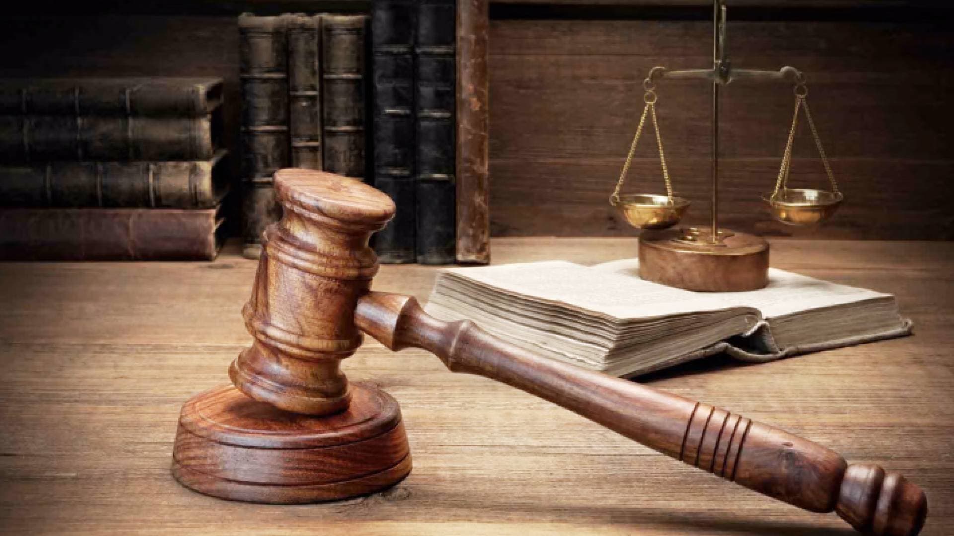 صلح جزاء عمان تقرر حبس شخص انتحل صفة الغير