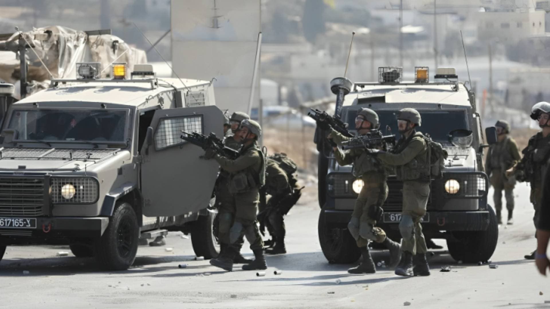 استشهاد فلسطيني وإصابة آخر برصاص الاحتلال جنوب الخليل