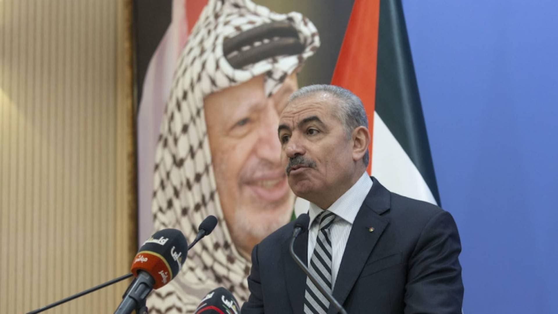 استقالة الحكومة الفلسطينية وخطة سلام أمريكية.. سيناريو يعيدنا إلى آخر أيام عرفات
